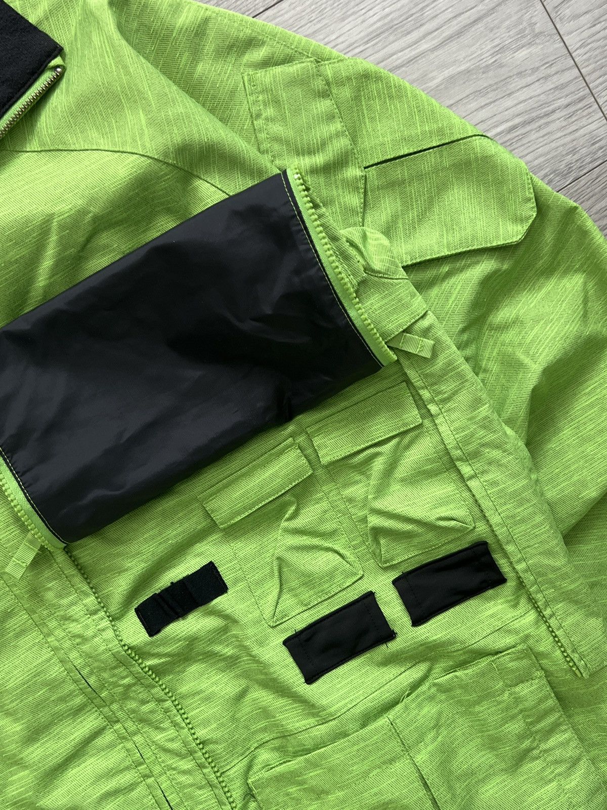 Analog Burton Analog 00s Hidden Pocket Waterproof Tech Jacket Size US M / EU 48-50 / 2 - 2 Thumbnail