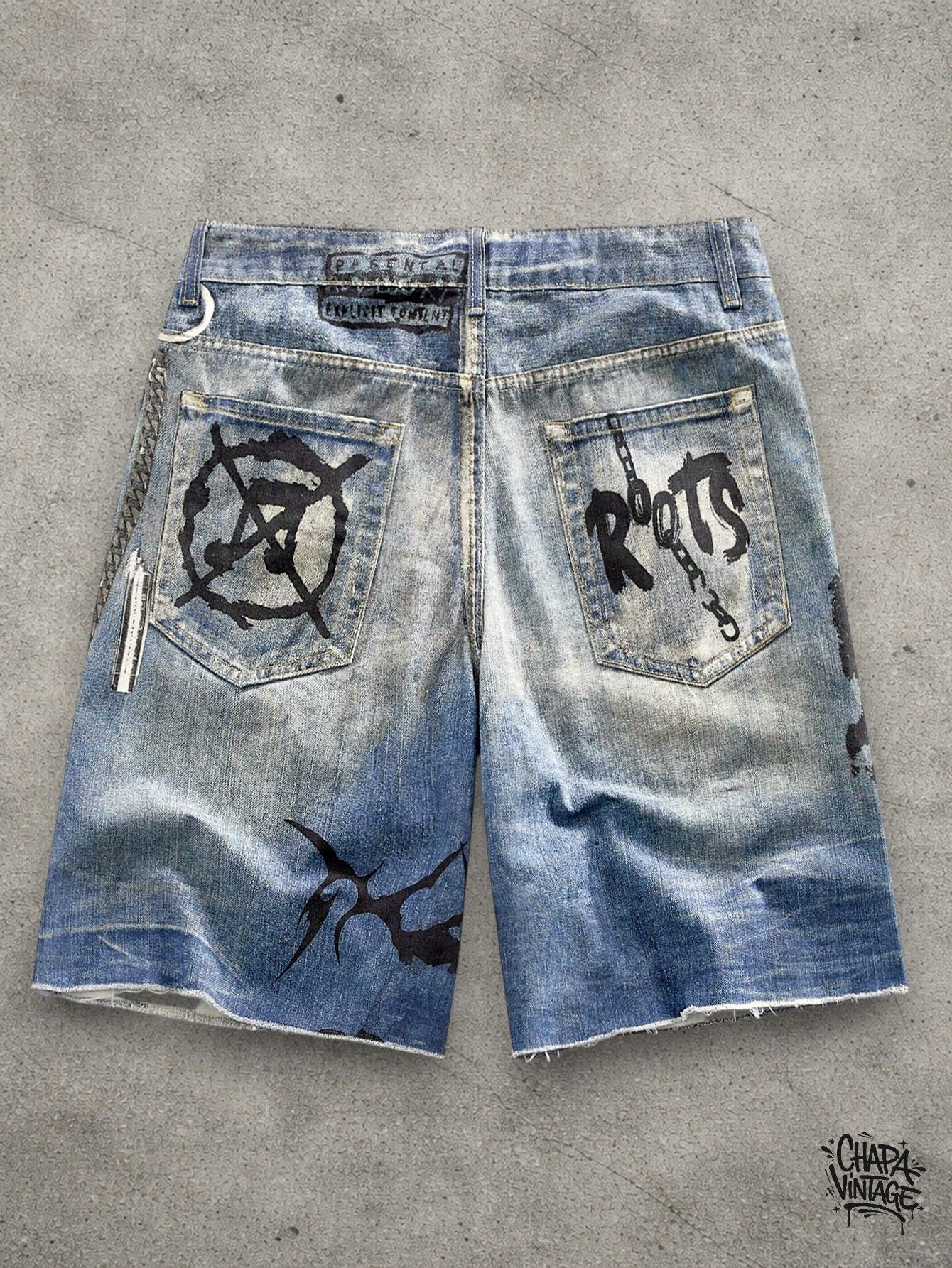 Vintage Graffiti denim shorts Size US 32 / EU 48 - 2 Thumbnail