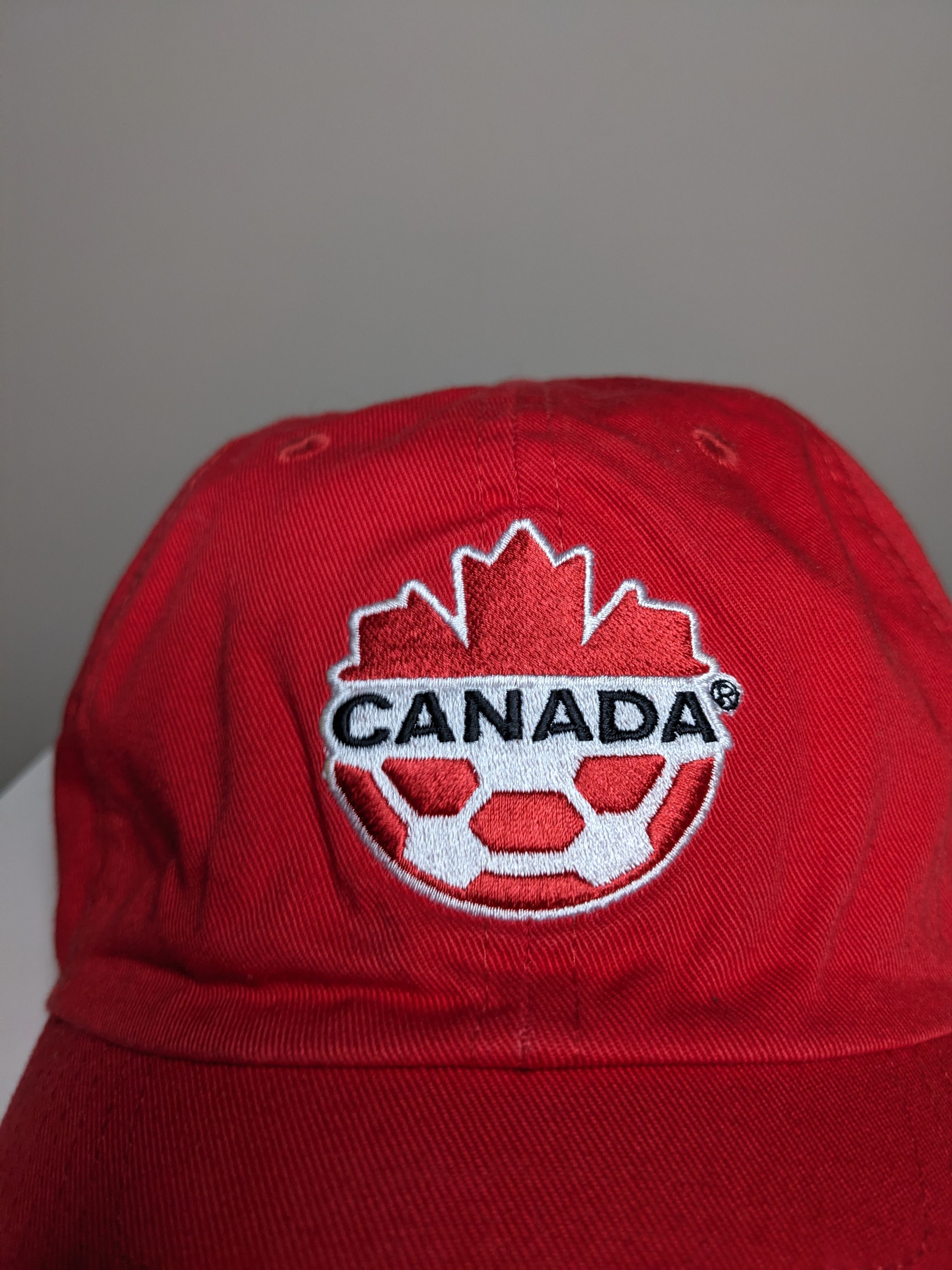 Nike Nike Team Canada Soccer Heritage86 Strapback Cap Hat 1Size Size ONE SIZE - 2 Thumbnail