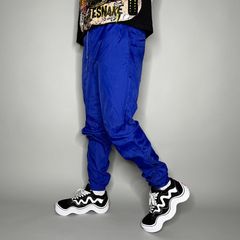Vintage Nike tracksuit pants #nike #vintagenike #y2k #90sfashion #stre