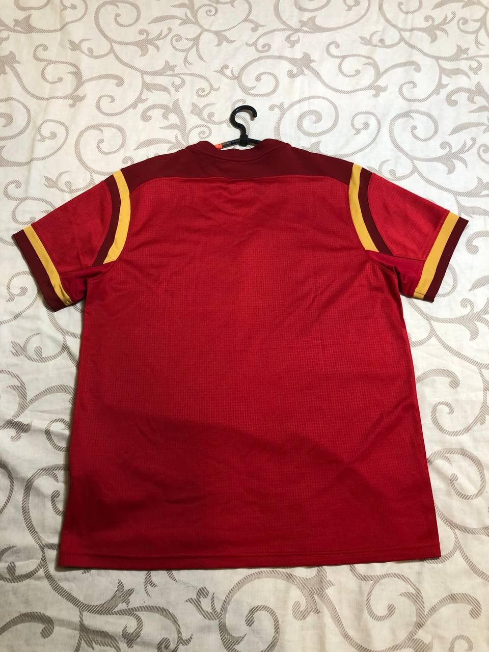 Under Armour Wales WRU Under Armour HeatGear Admiral Rugby Jersey Men's Size US M / EU 48-50 / 2 - 8 Thumbnail