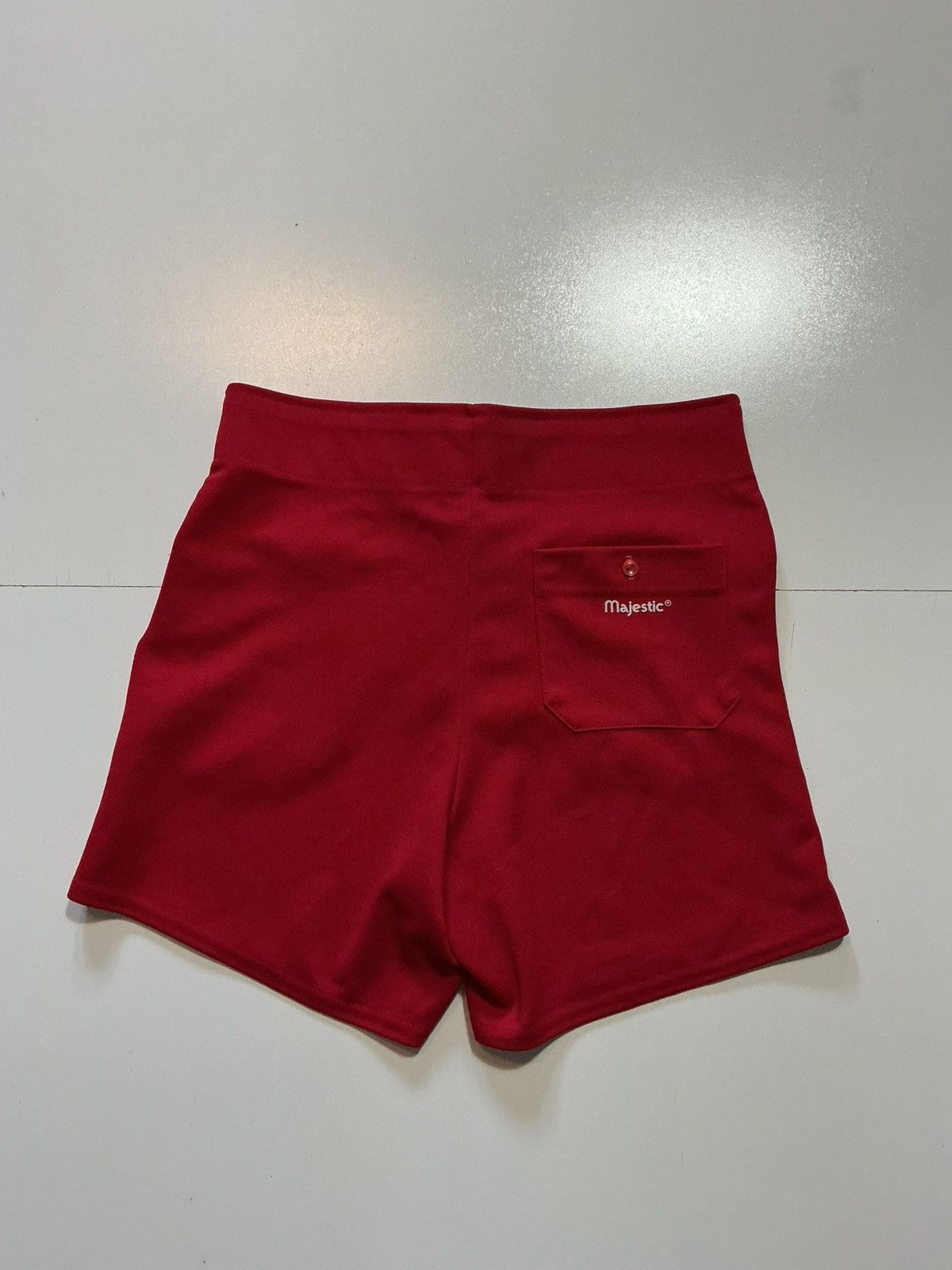 Majestic Vintage Majestic Athletic Red Baseball 6" Inseam Shorts Size US 32 / EU 48 - 3 Thumbnail