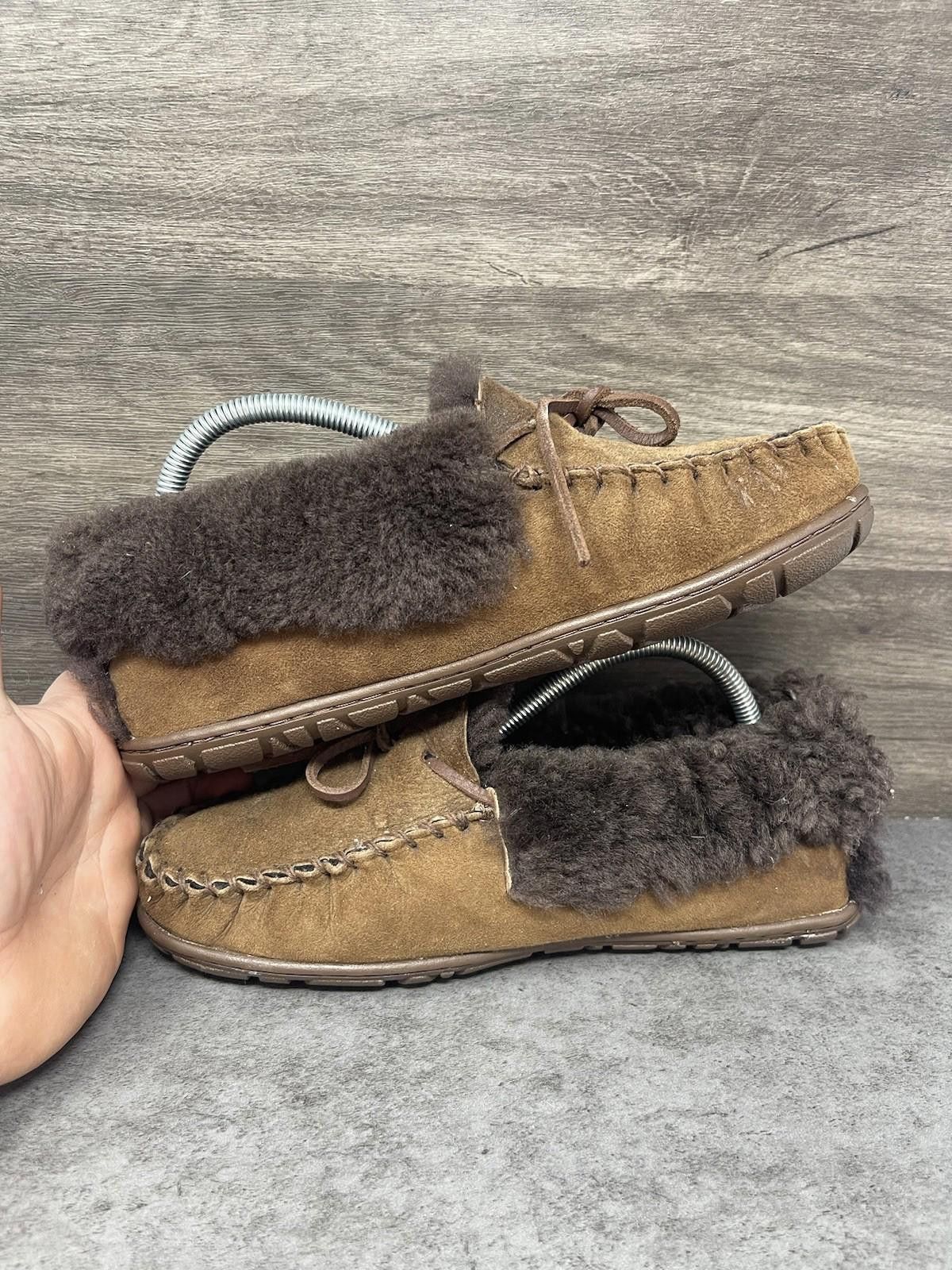 L.L. Bean LL Bean Wicked Good Moccasin Slippers Womens Size 8 Brown Size US 8 / IT 38 - 7 Thumbnail