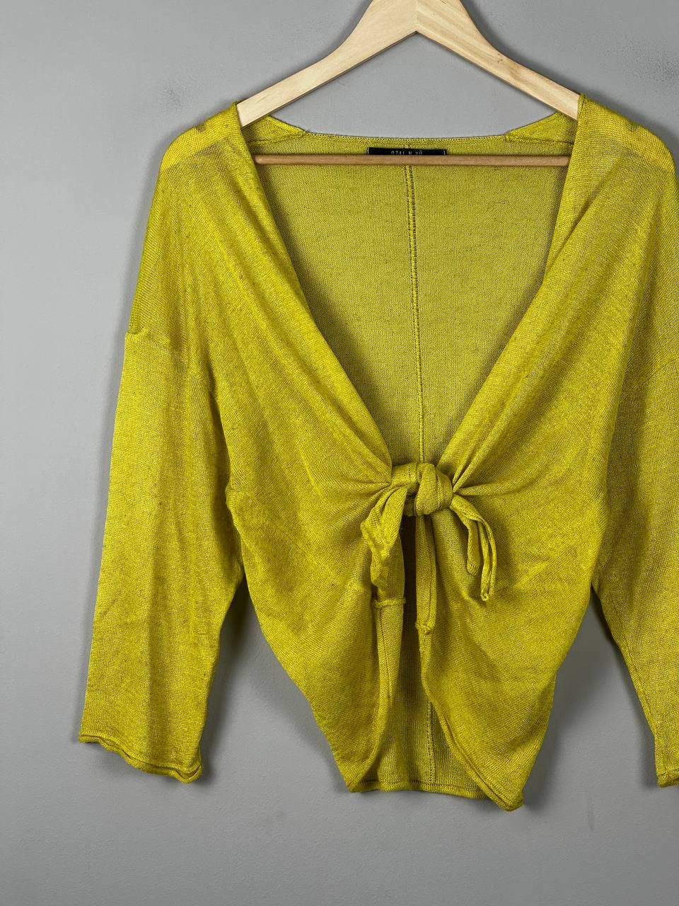 Japanese Brand Ozai N Ku Avant Garde Silk Yellow Blouse Sweater Size M / US 6-8 / IT 42-44 - 2 Thumbnail