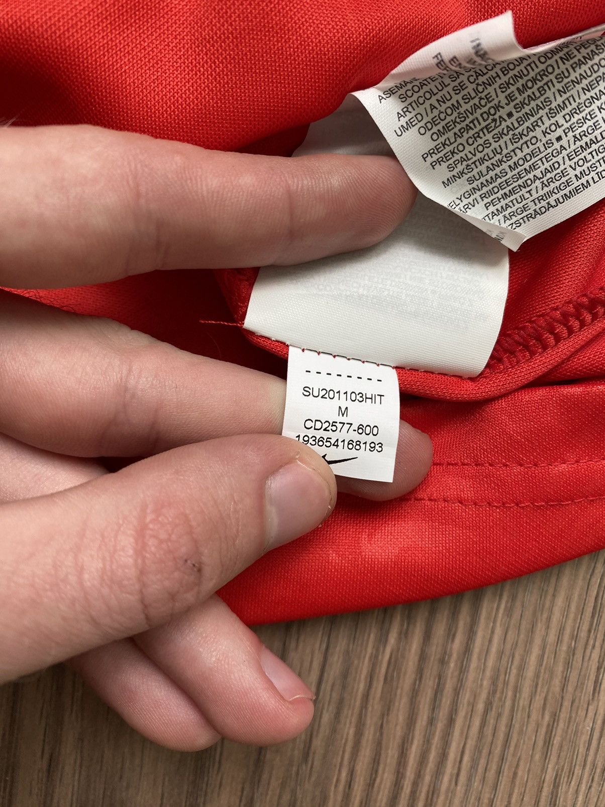 Nike Nike England 2020/21 Training Football Jersey Red Size M Size US M / EU 48-50 / 2 - 9 Thumbnail