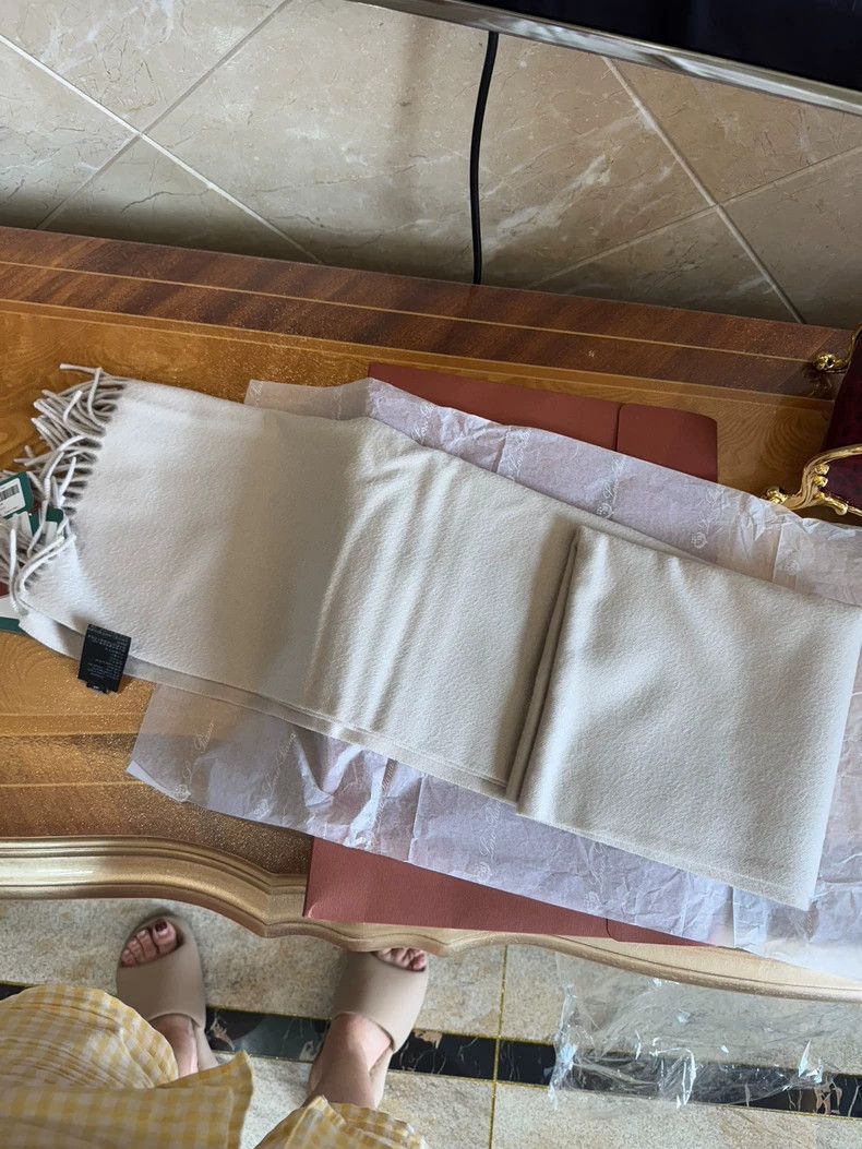 Loro Piana LORO PIANA Cashmere Scarf Beige Size ONE SIZE - 4 Thumbnail