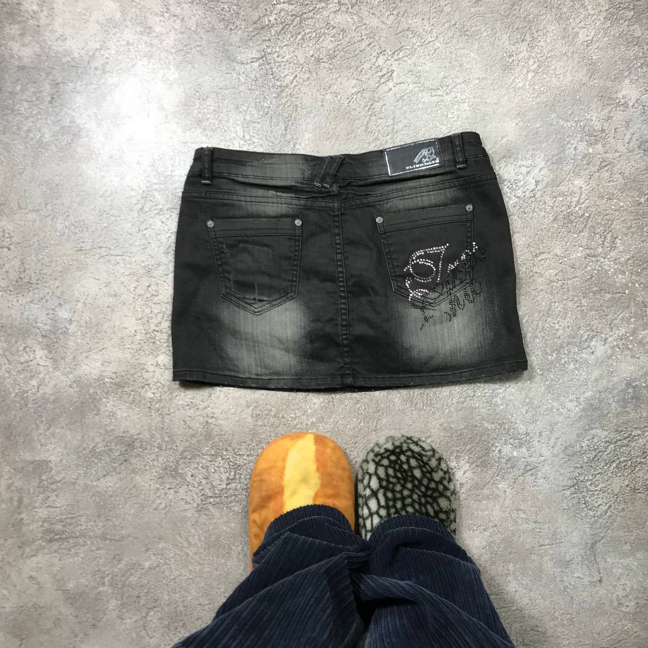 Vintage Y2K Faded Black Mini Skirt Distressed Streetwear Baggy 31 Size 31" - 3 Thumbnail