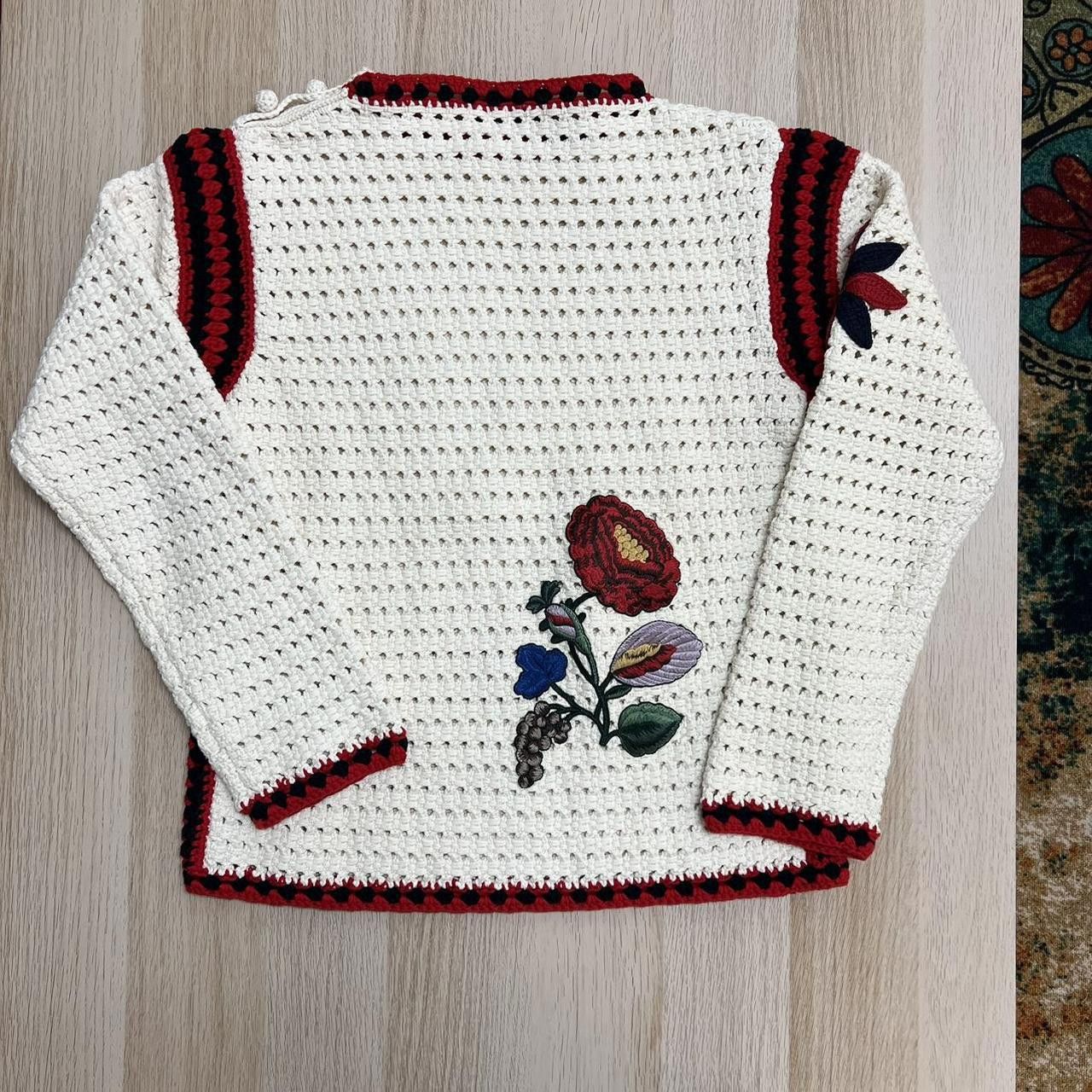 Gucci Gucci Hand Knit Sweater and Shorts Size M / US 6-8 / IT 42-44 - 3 Thumbnail