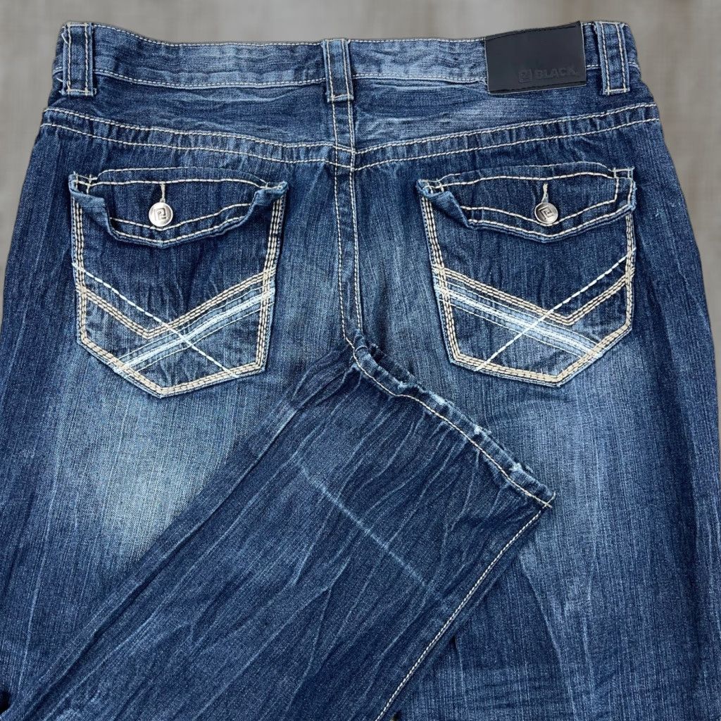 Vintage Black Jeans Men 38x32 Relaxed Straight 5-Pocket Embroidered Blue Denim Cotton Polyester Spandex Mid Rise Casual All Seasons Mens Jeans Size US 38 / EU 54 - 1 Thumbnail