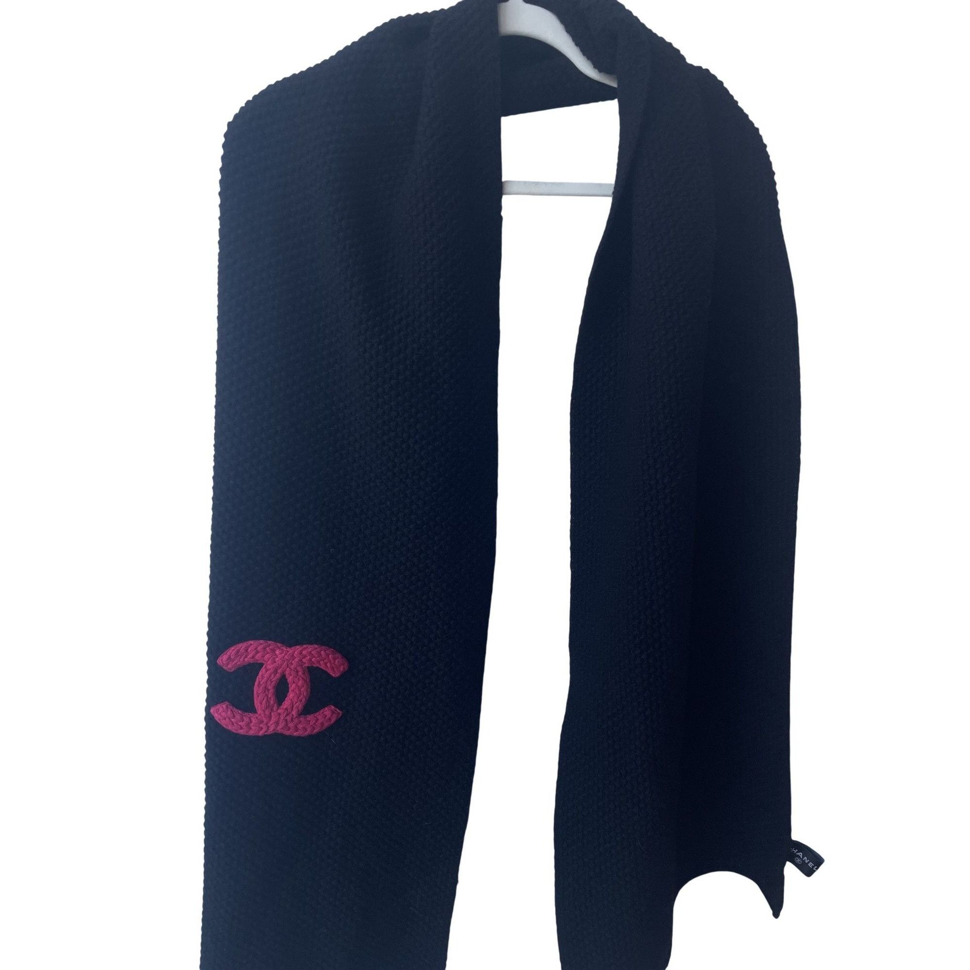 Chanel Chanel Navy Blue Knit Scarf With Pink Logo Embroidery Womens Size ONE SIZE - 3 Thumbnail
