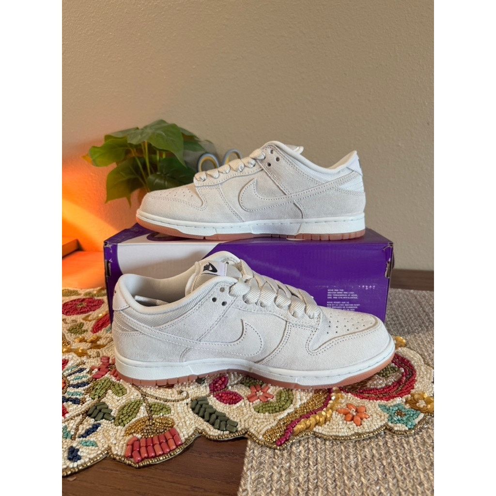 Nike Nike SB Dunk Low Pro B Pale Ivory Sail Coconut Milk Beige Size US 8 / EU 41 - 2 Thumbnail