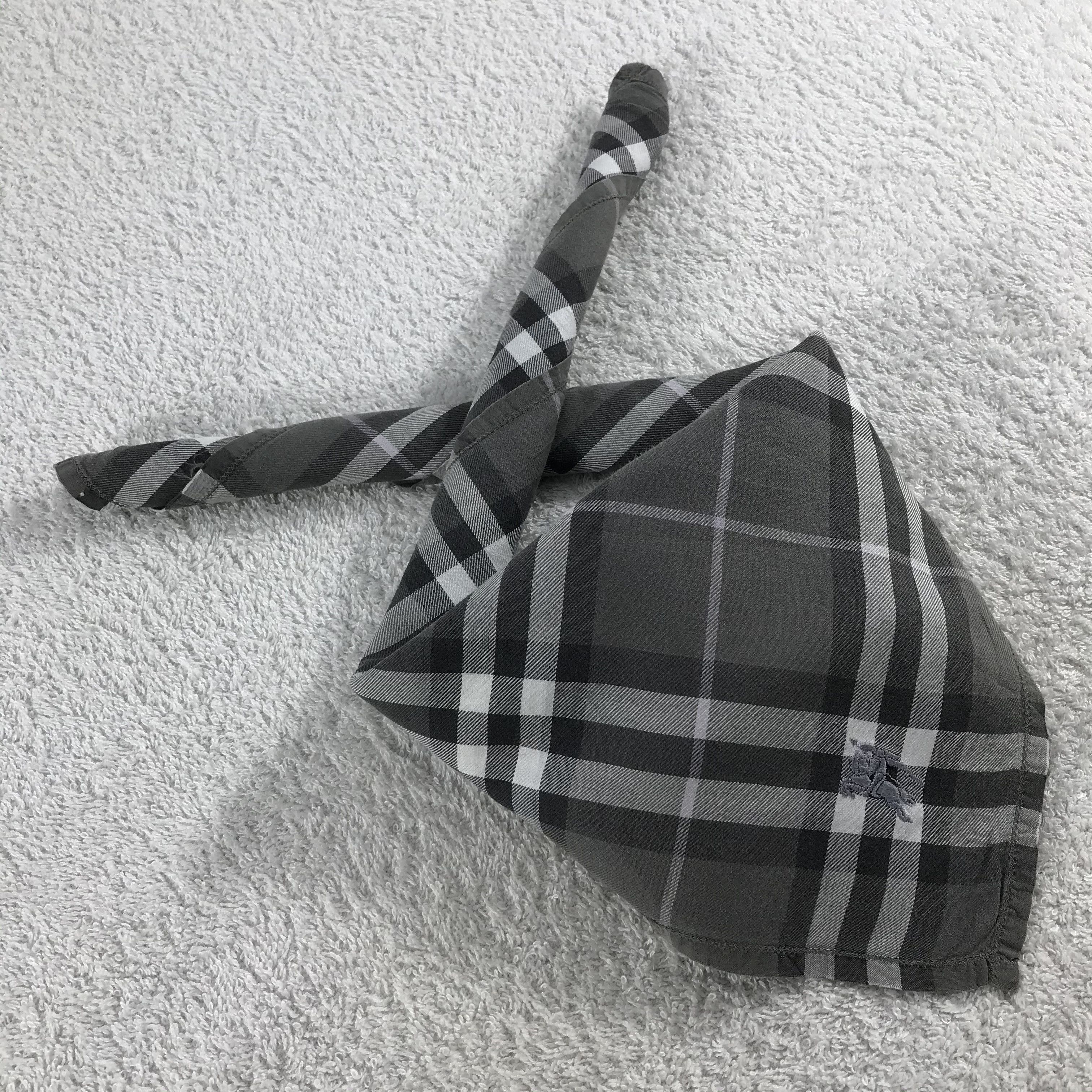 Burberry × Vintage Burberry Bandana / Handkerchief / Neckerchief - S061 Size ONE SIZE - 4 Thumbnail