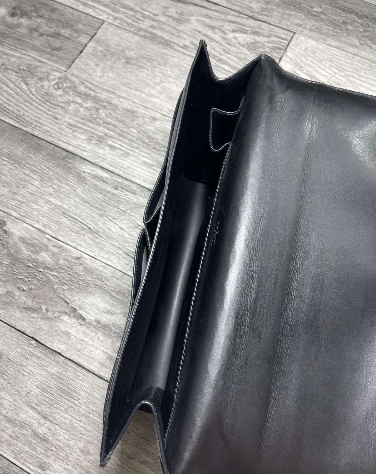 Louis Vuitton Vintage Louis Vuitton LV Black Taiga Leather Tobar Briefcase Size ONE SIZE - 15 Thumbnail