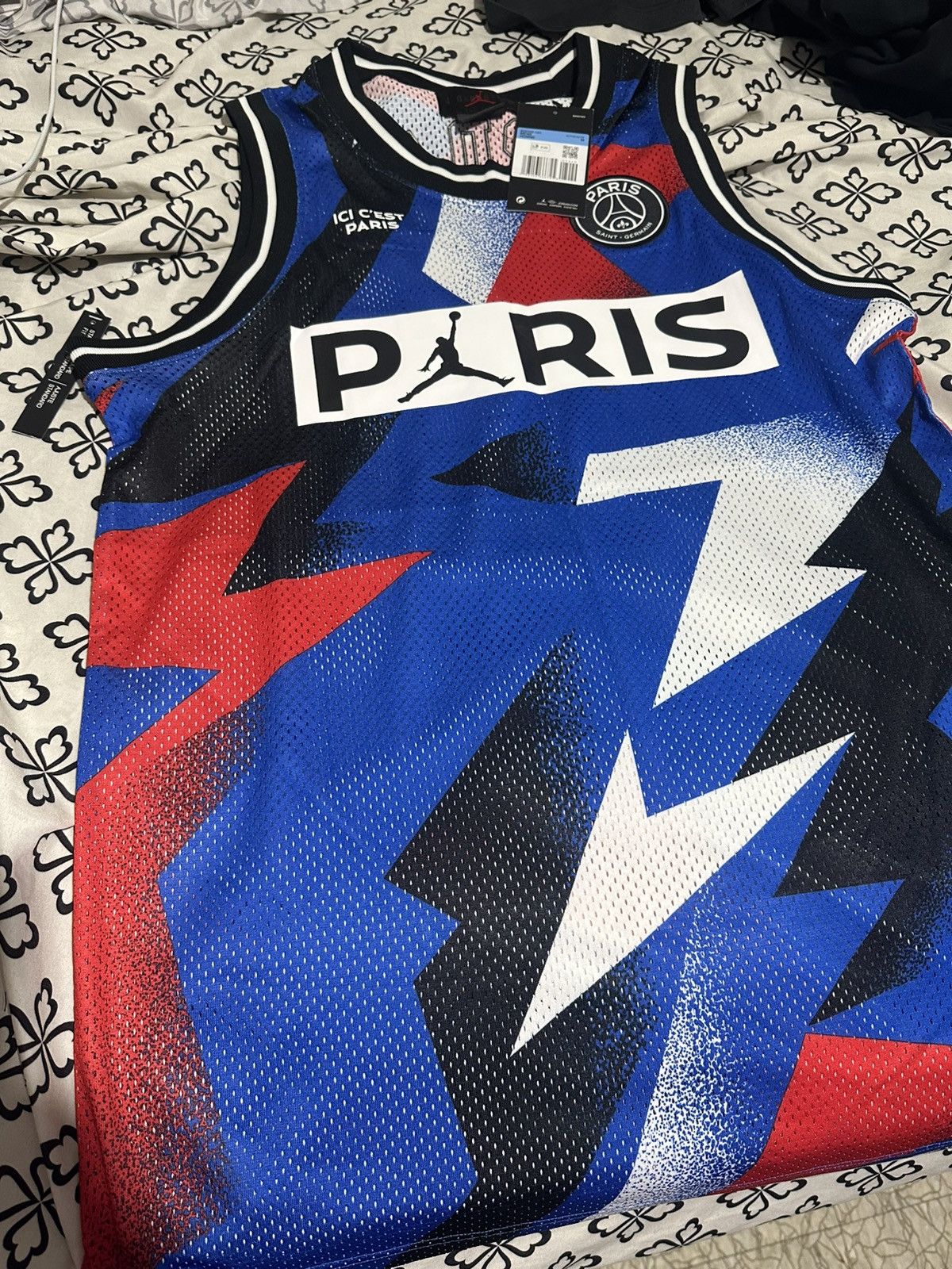 PSG basketball mesh jersey