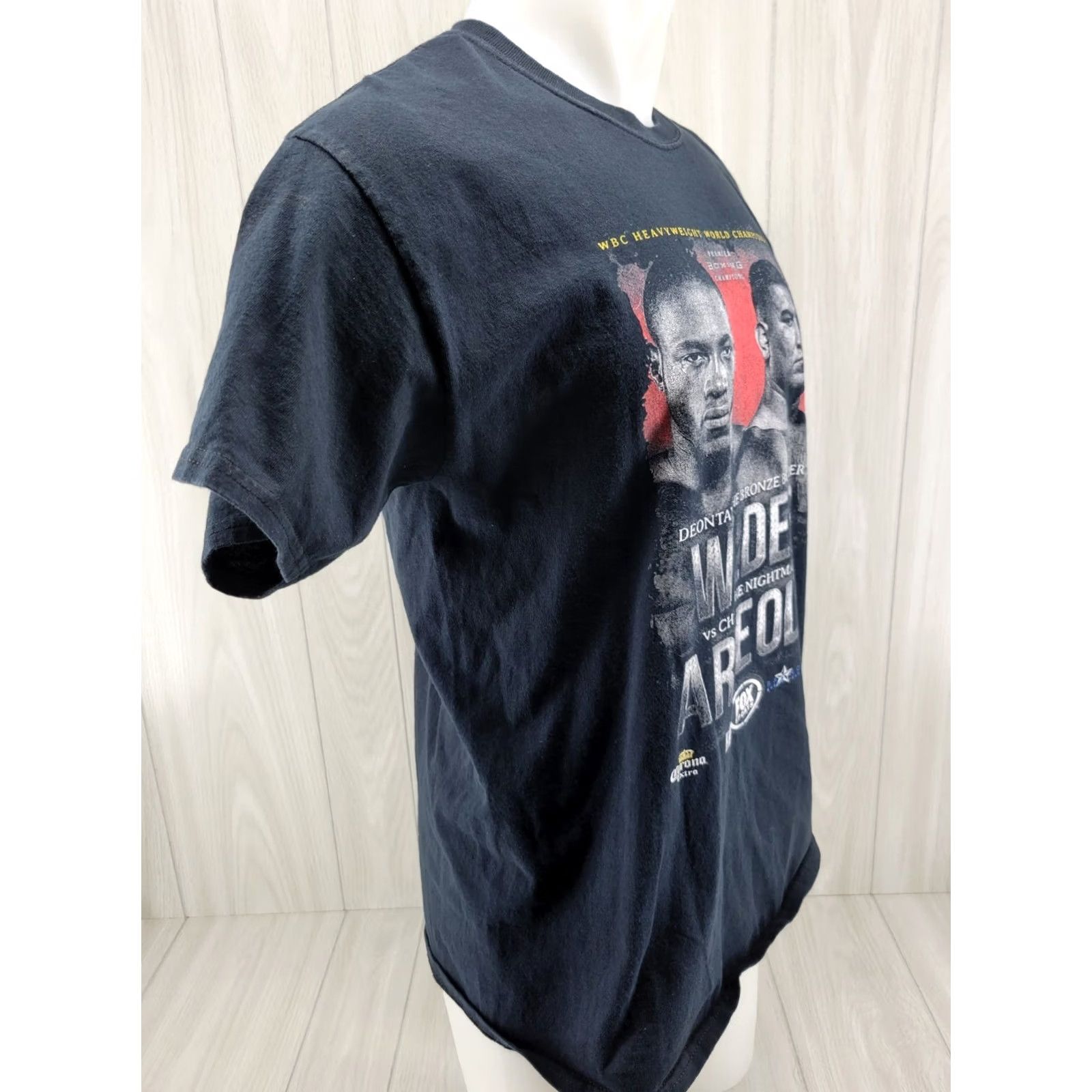 Gildan Deontay Wilder vs Chris Arreola Boxing Championship Shirt L Black Mens Short Sleeve T-Shirt Gildan Size US L / EU 52-54 / 3 - 4 Thumbnail