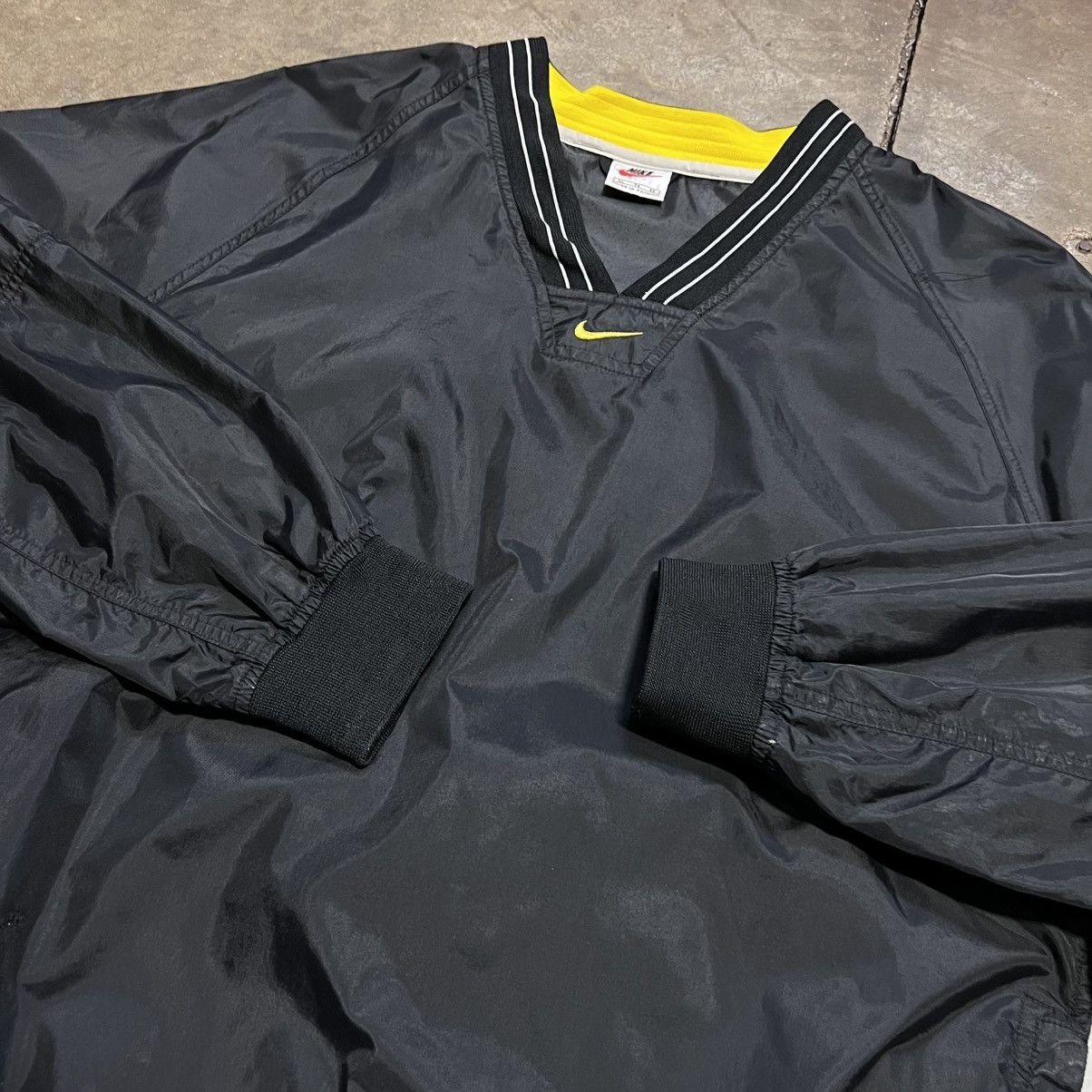Nike Vintage Nike Windbreaker Jacket Lightweight Track Logo 90s Size US XL / EU 56 / 4 - 6 Thumbnail