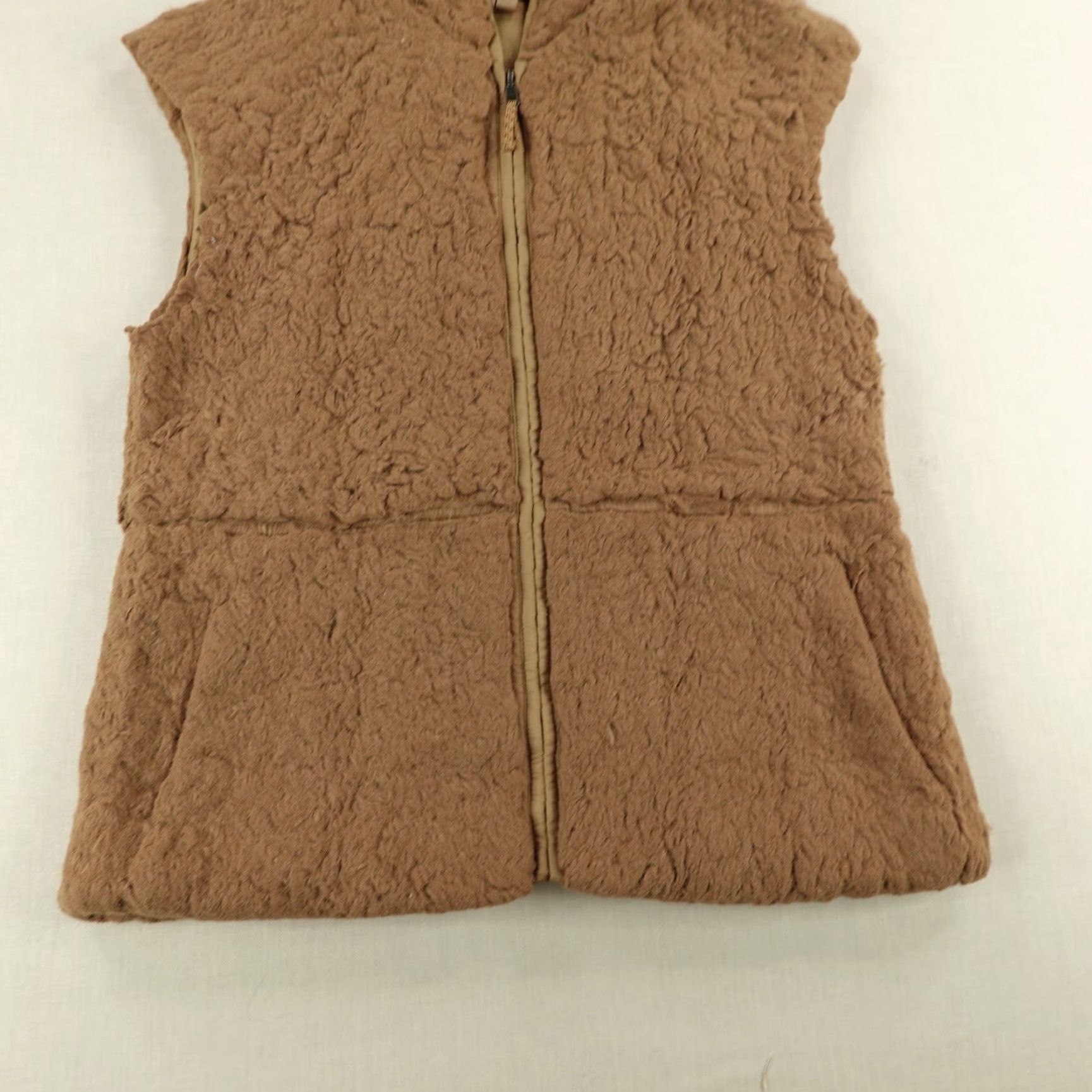Patagonia Patagonia Vest Womens Medium Brown Lunar Frost Faux Fur Hooded Full Zip Fleece Size M / US 6-8 / IT 42-44 - 3 Thumbnail