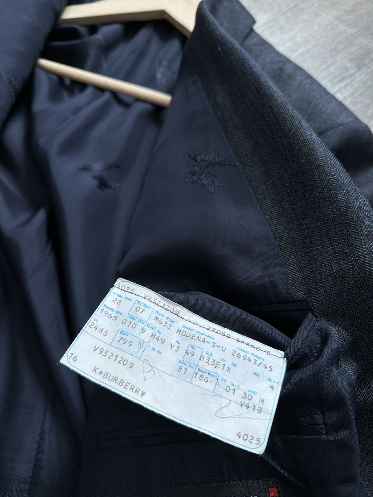 Burberry × Vintage 🫧Burberry’s Wool Blazer Vintage Size US XL / EU 56 / 4 - 8 Thumbnail