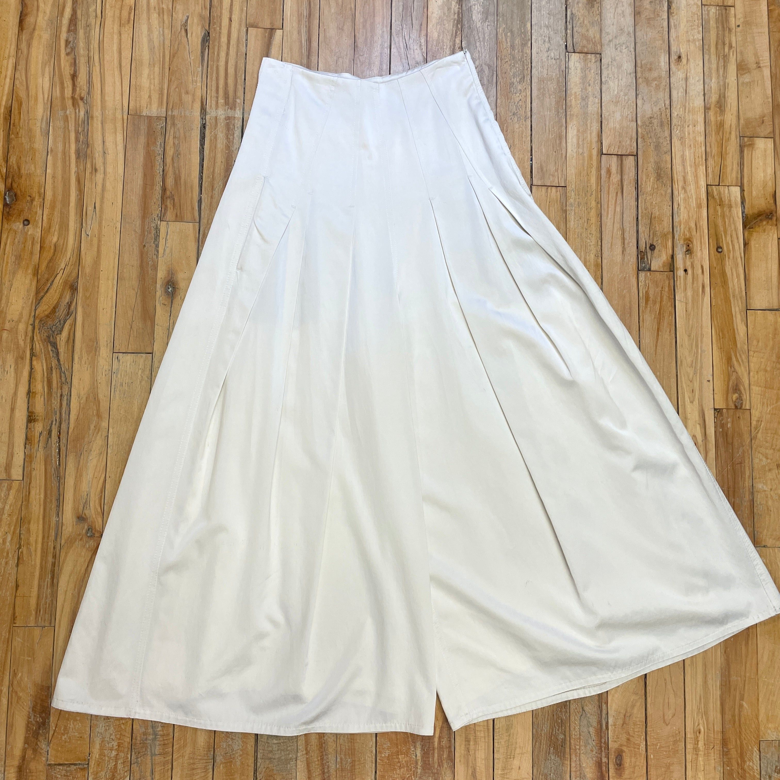 Brunello Cucinelli Brunello Cucinelli Vintage Designer Made In Italy Palazzo Trousers In Champagne Size 28" Size 28" / US 6 / IT 42 - 7 Thumbnail