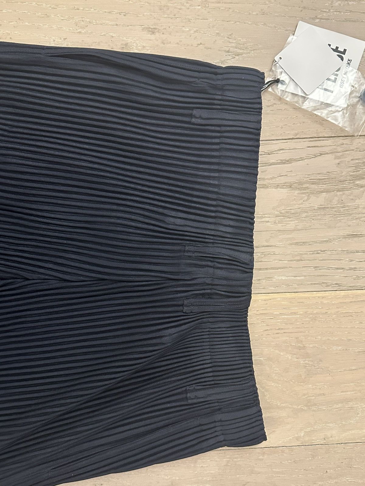 Homme Plisse Issey Miyake Issey Miyake Pleats Size US 30 / EU 46 - 7 Thumbnail