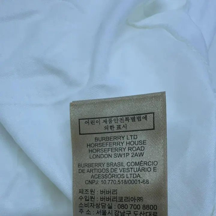 Burberry Burberry Burberry Embroidered Horse Casual Round Neck T-Sh Size US XL / EU 56 / 4 - 4 Thumbnail
