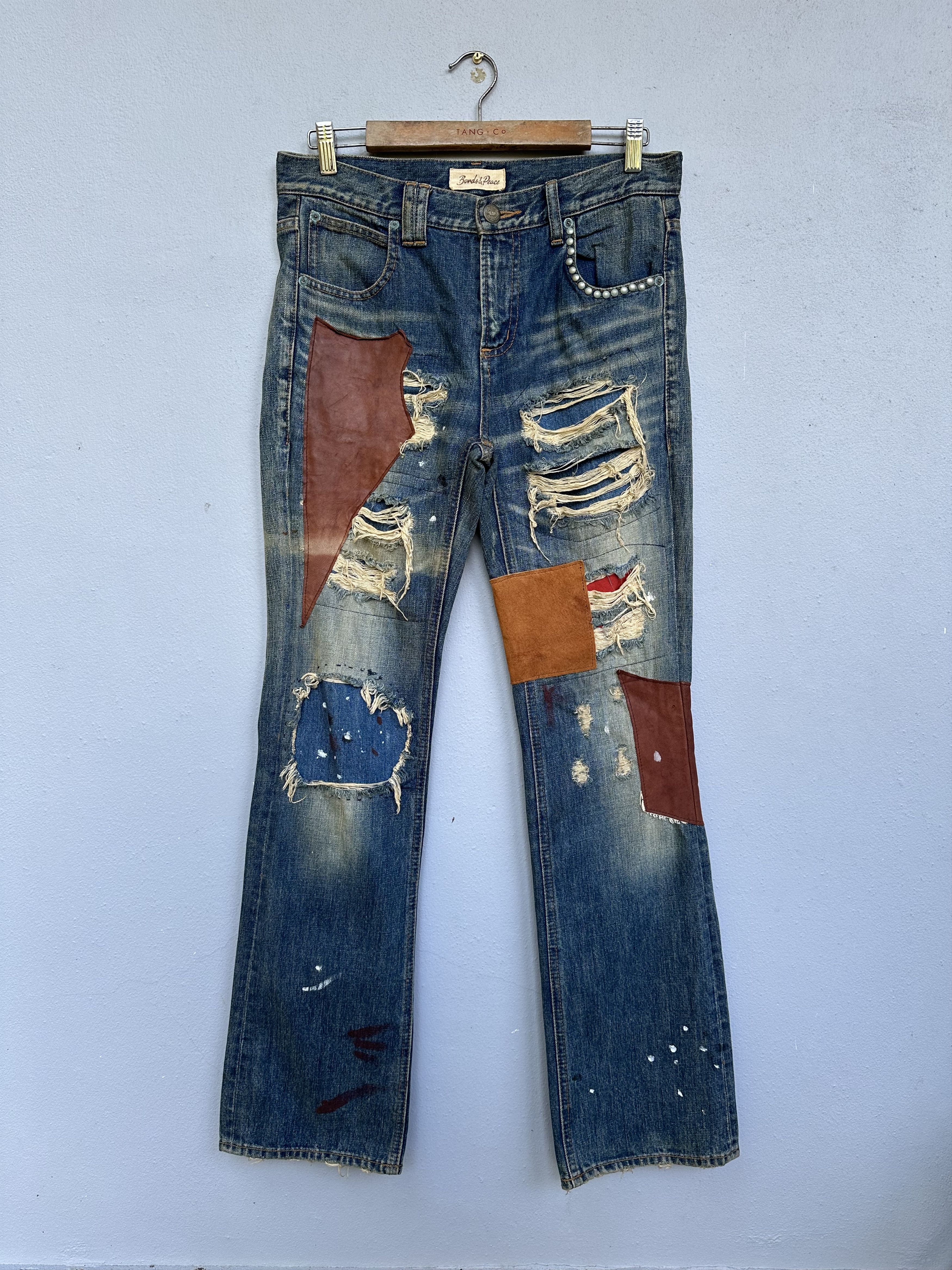 Japanese Brand Vtg Japanese Brand Bonds & Peace Rips Patchwork Denim Jeans Size US 31 - 4 Thumbnail