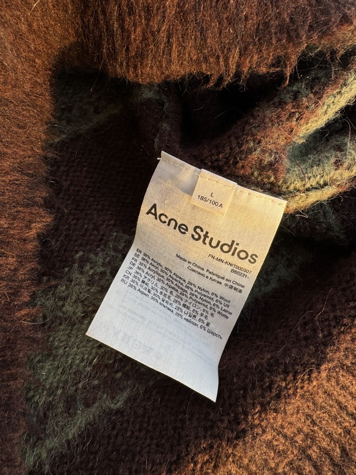Acne Studios Acne Studios Mohair Alpaca Fuzzy Sweater Knit Hype designer Size US L / EU 52-54 / 3 - 3 Thumbnail