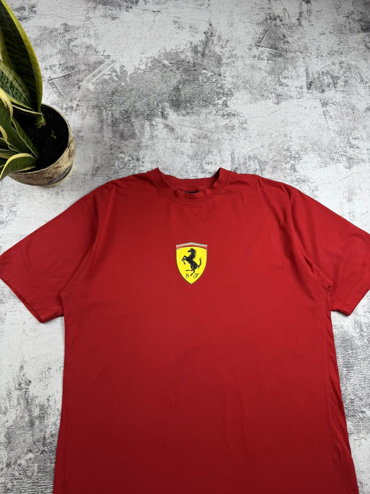 Ferrari RACING FERRARI FORMULA 1 2002 00s MOTO RED MICHAEL SCHUMACHER T SHIRT JERSEY TEE Size US XL / EU 56 / 4 - 4 Thumbnail