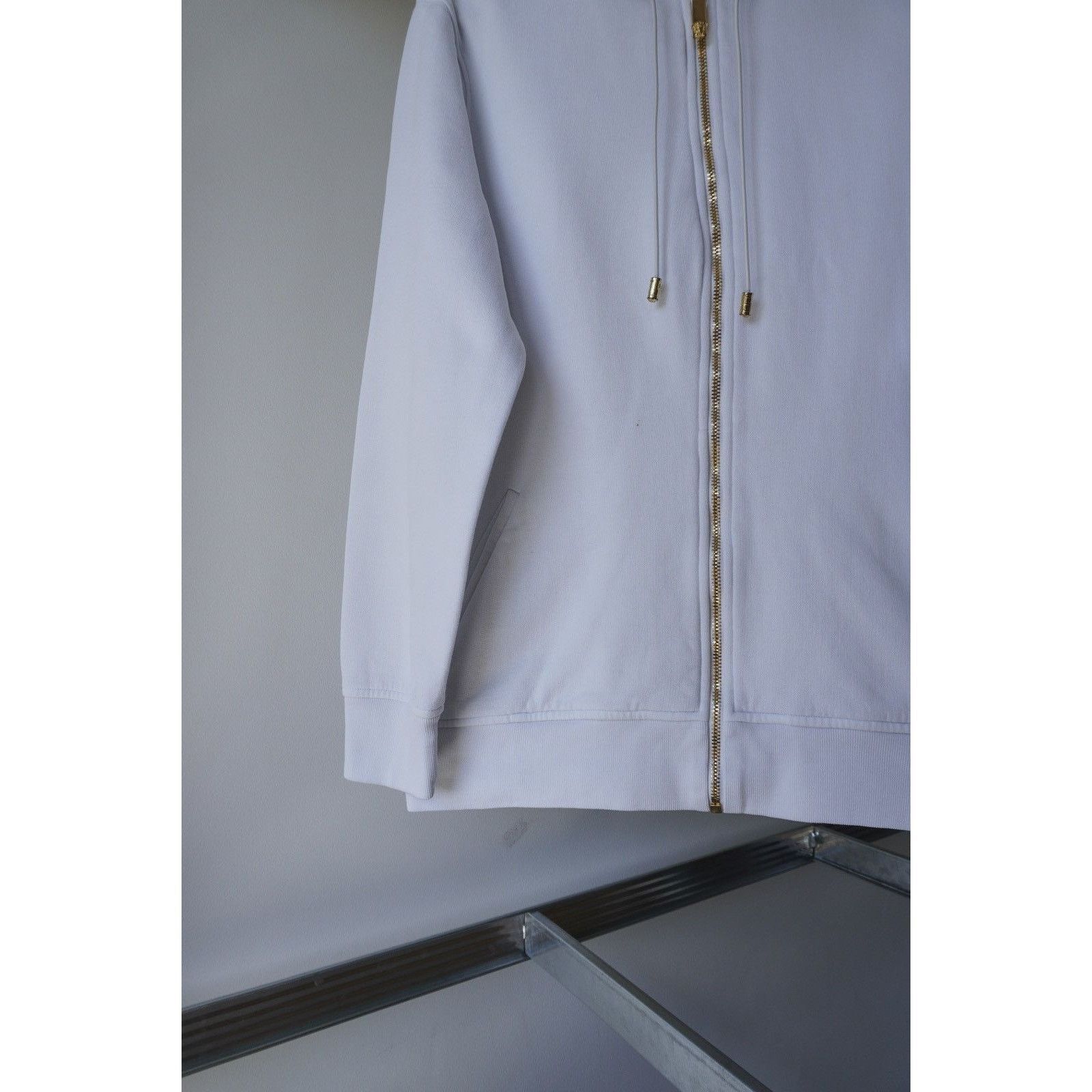Versace Versace big gold medusa white zip hoodie Size US S / EU 44-46 / 1 - 4 Thumbnail