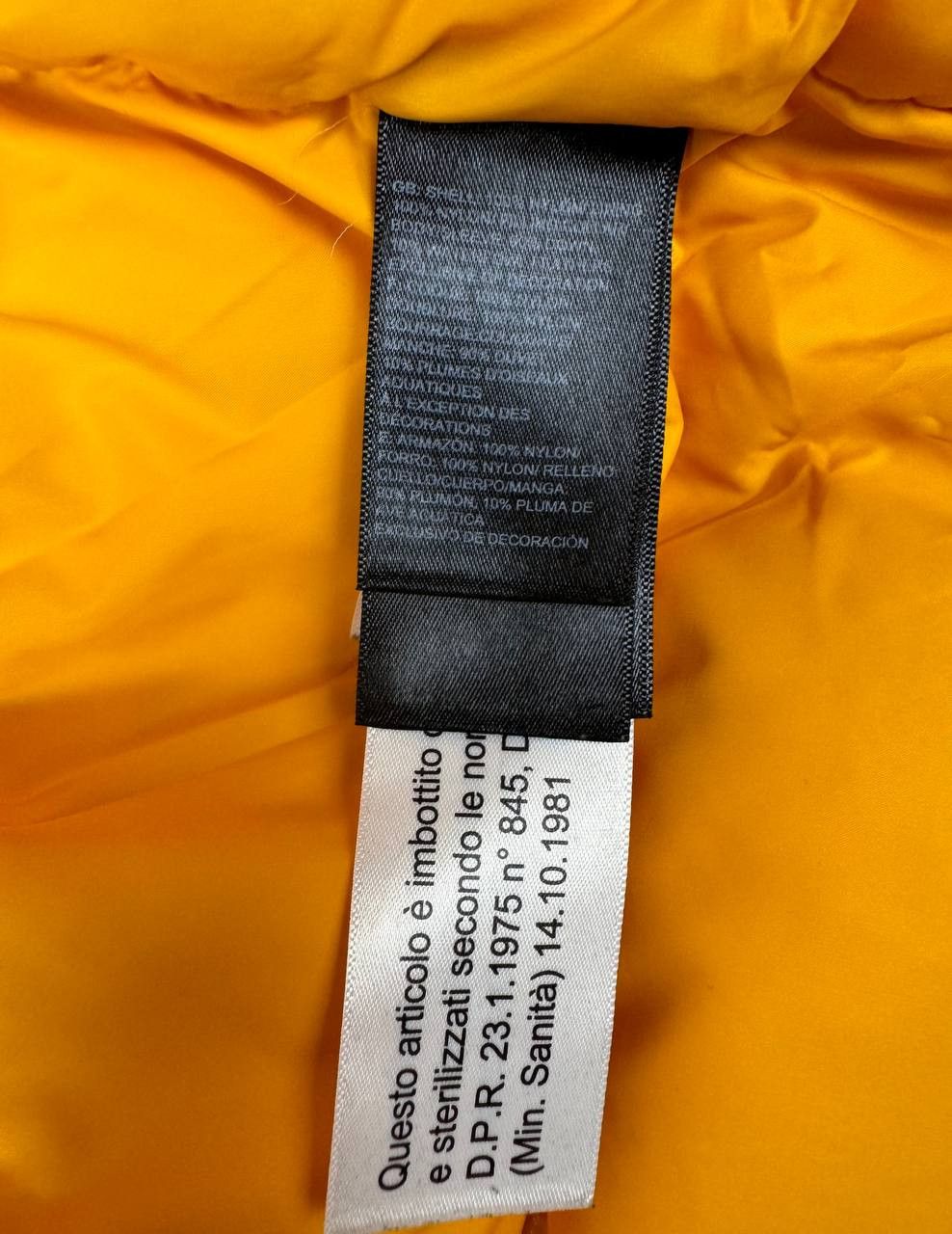 The North Face The North Face Down Jacket Yellow Black Puffer Size S / US 4 / IT 40 - 6 Thumbnail