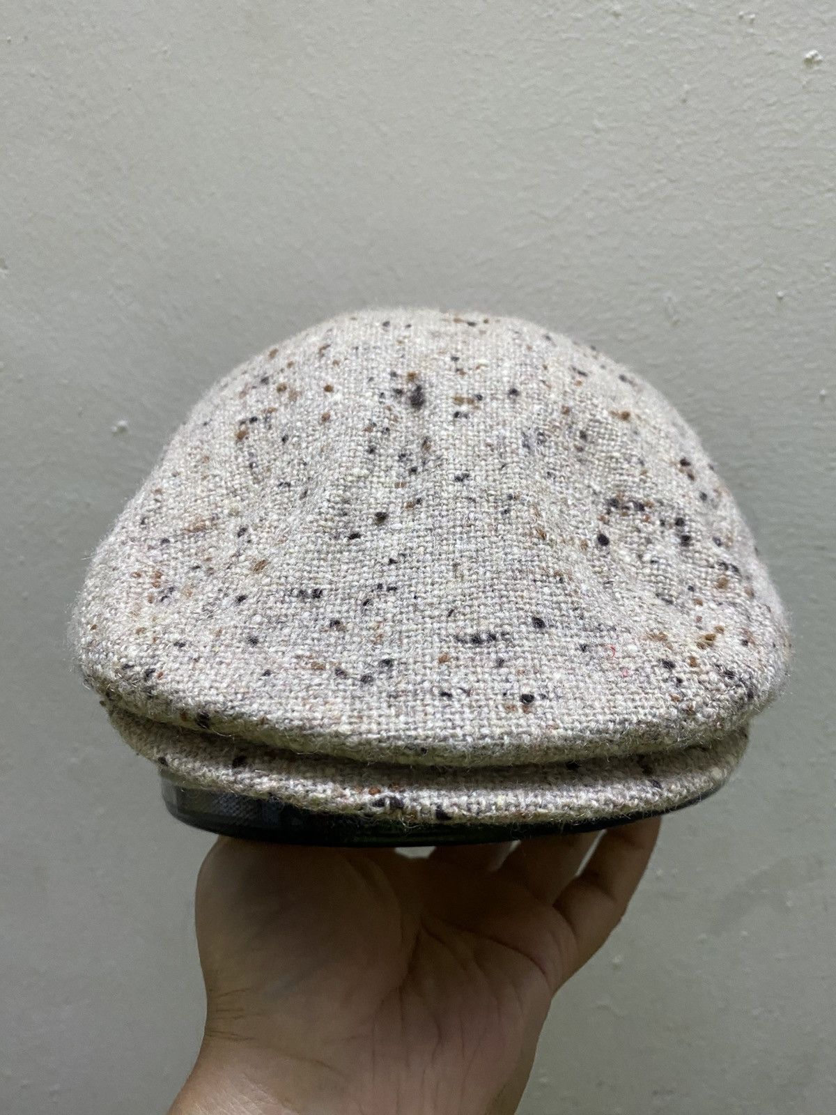 Other Flat Cap Snap Brim Nubby Gray White Blue Size M Newsboy Size ONE SIZE - 1 Thumbnail