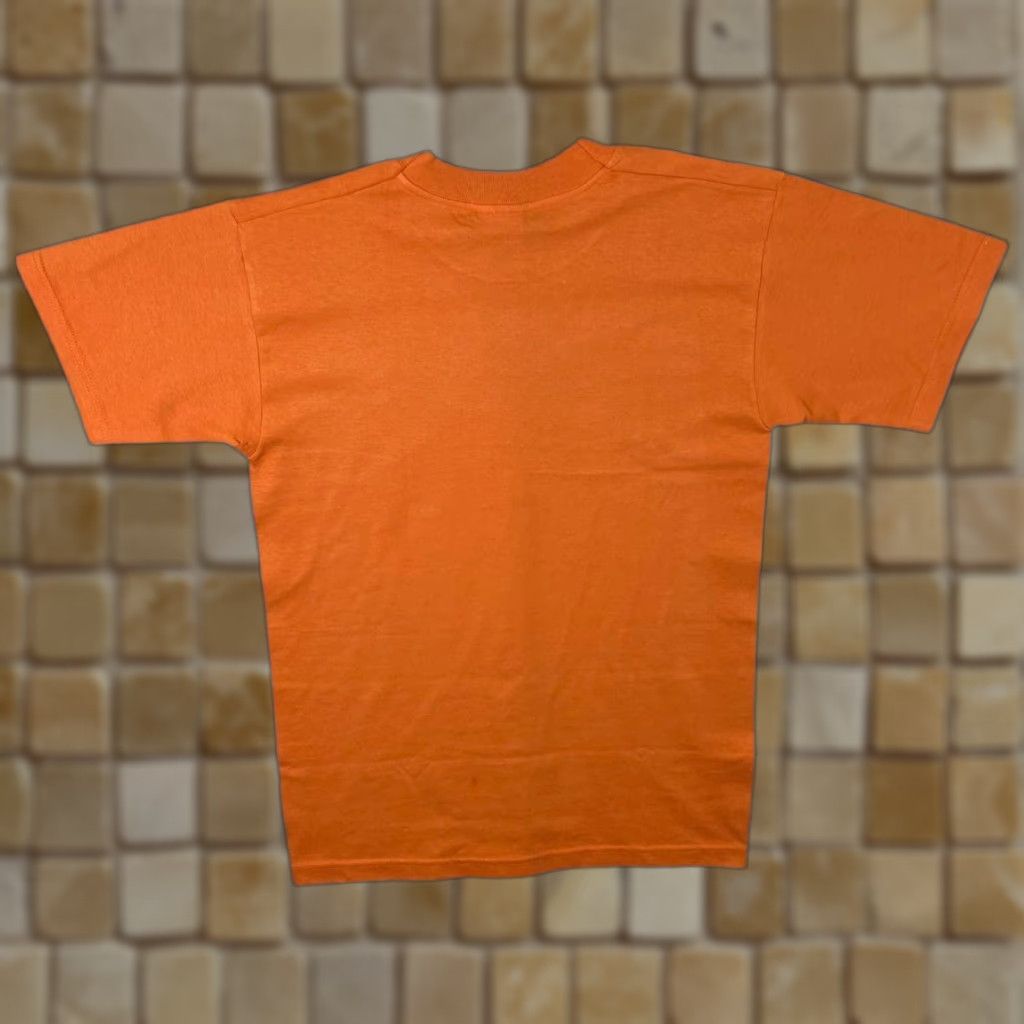 Vintage VINTAGE Screen Stars St. Andrews Scotland Rabbit Golfer Cartoon T-Shirt Mens S Orange Graphic Print 1997 Size US S / EU 44-46 / 1 - 1 Thumbnail