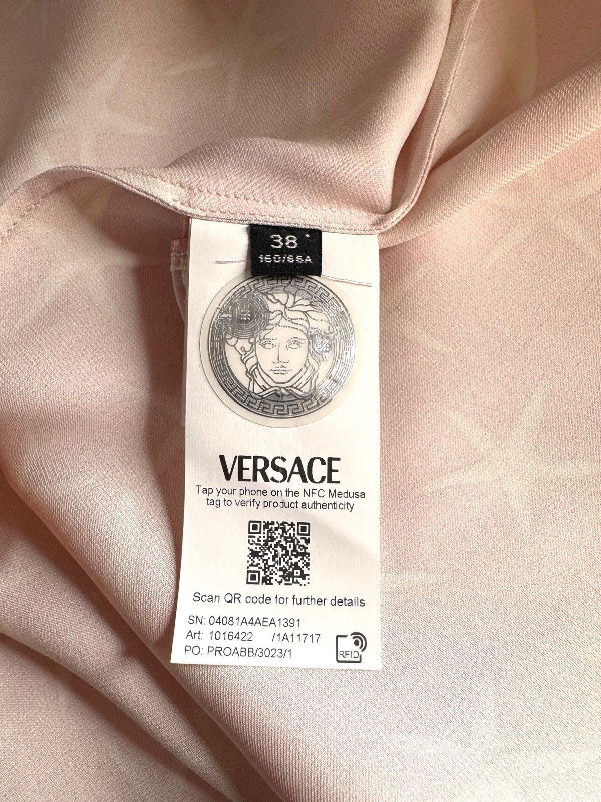 Versace Versace Silk Starfish Print Midi Skirt – Size XS Size 26" / US 2 / IT 38 - 9 Thumbnail