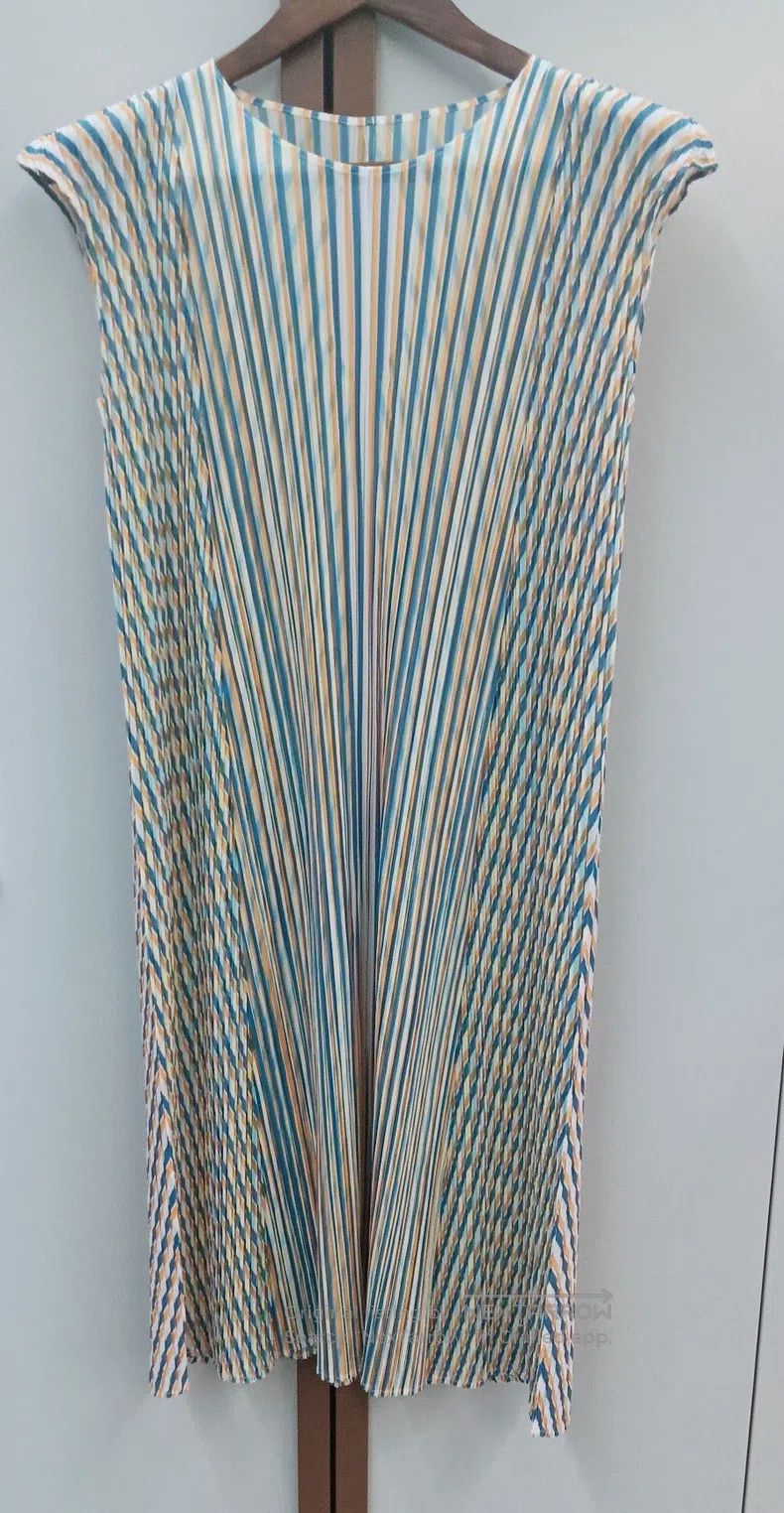Issey Miyake Issey Miyake Color-Block Striped Pleated Dress Size L / US 10 / IT 46 - 1 Thumbnail