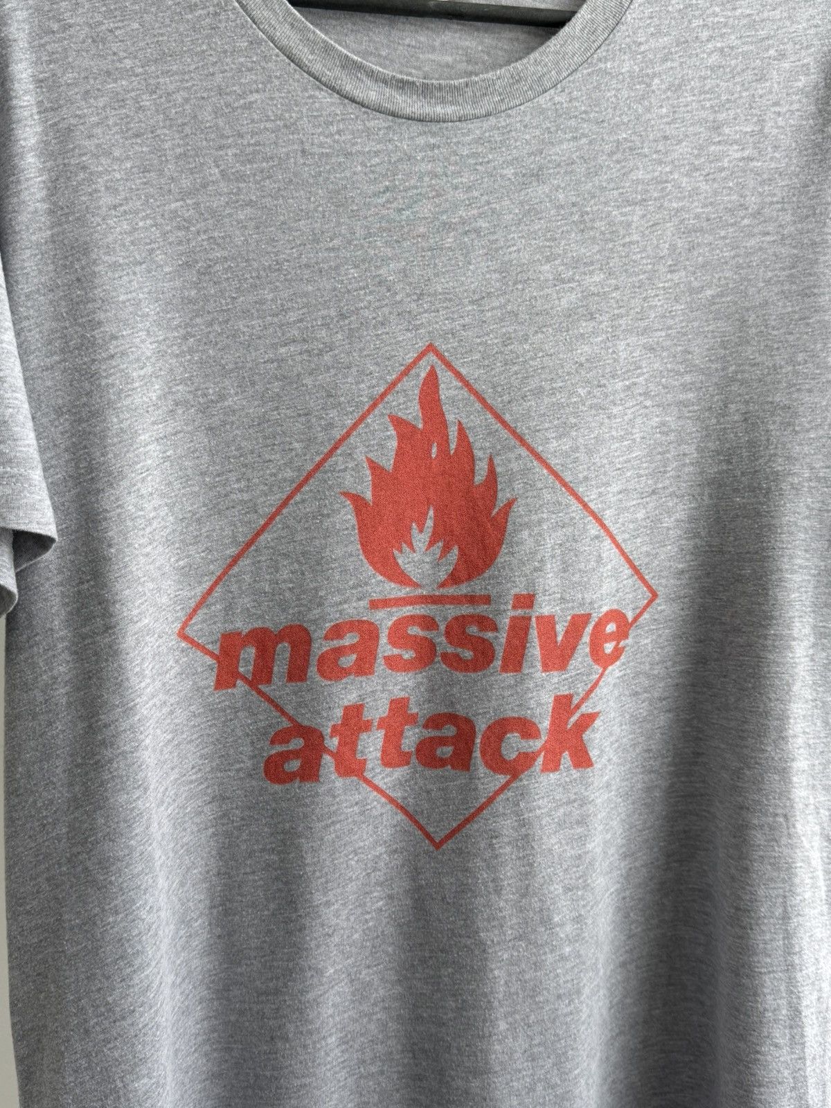 Band Tees Vintage Massive Attack T-shirt Aphex Twin Bjork Size US L / EU 52-54 / 3 - 2 Thumbnail