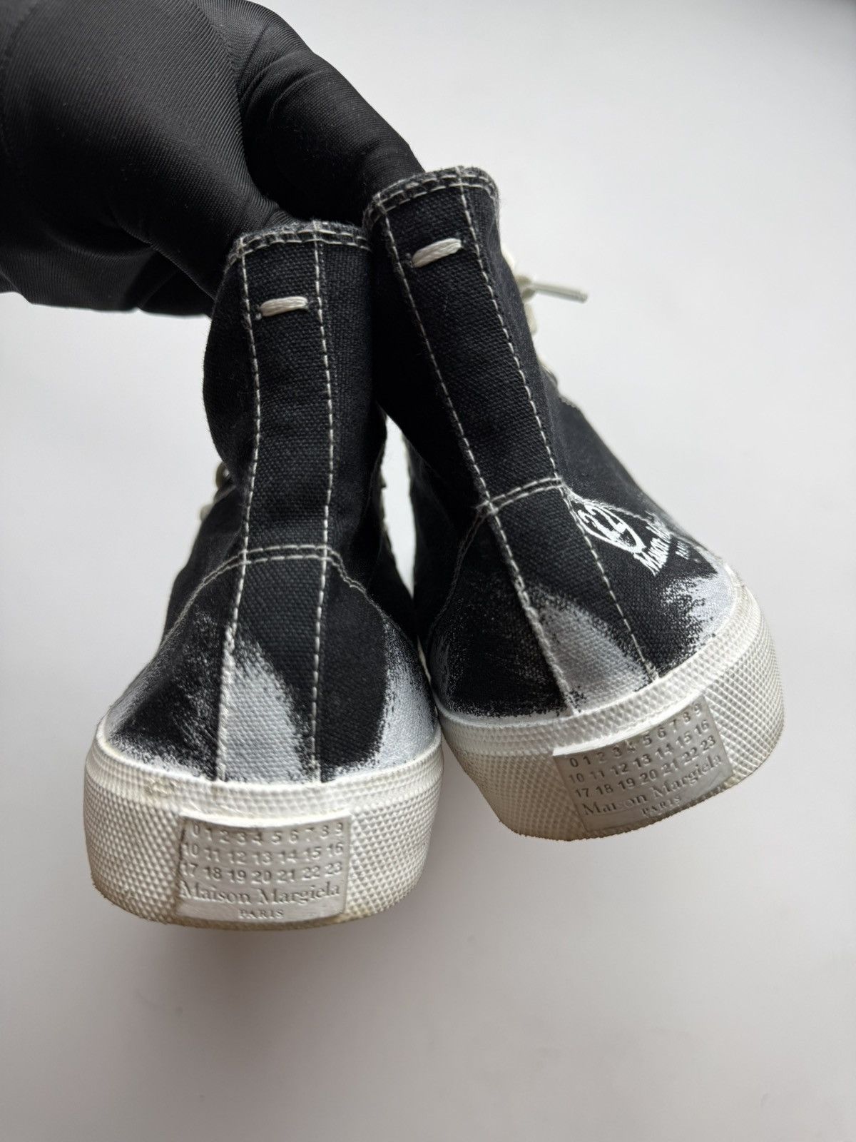 Maison Margiela Maison Margiela Tabi High Split Splatter Size US 7 / EU 40 - 5 Thumbnail