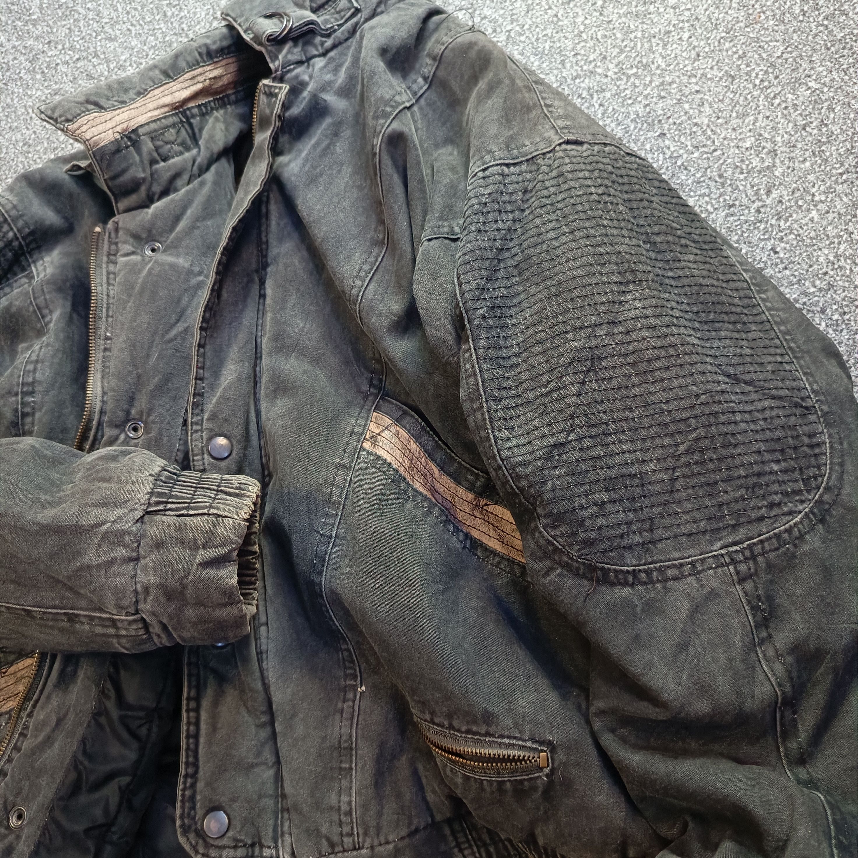Vintage Destroyed Dirty Wash RAF Heavy Bomber Flight Jacket Rare Size US L / EU 52-54 / 3 - 10 Thumbnail