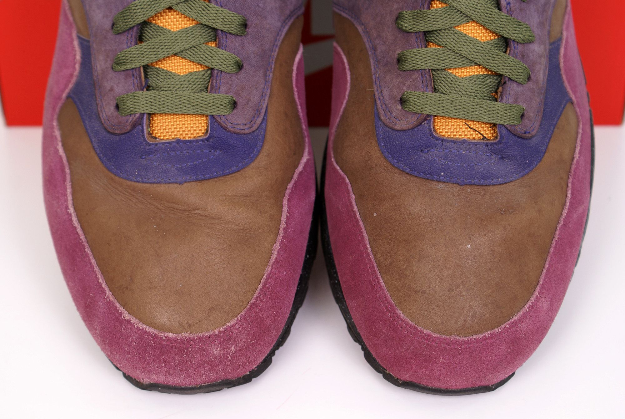 Nike 2006 Nike Air Max 1 Premium TERRA HUARACHE Olive Grey Grape Size US 15 / EU 48 - 5 Thumbnail