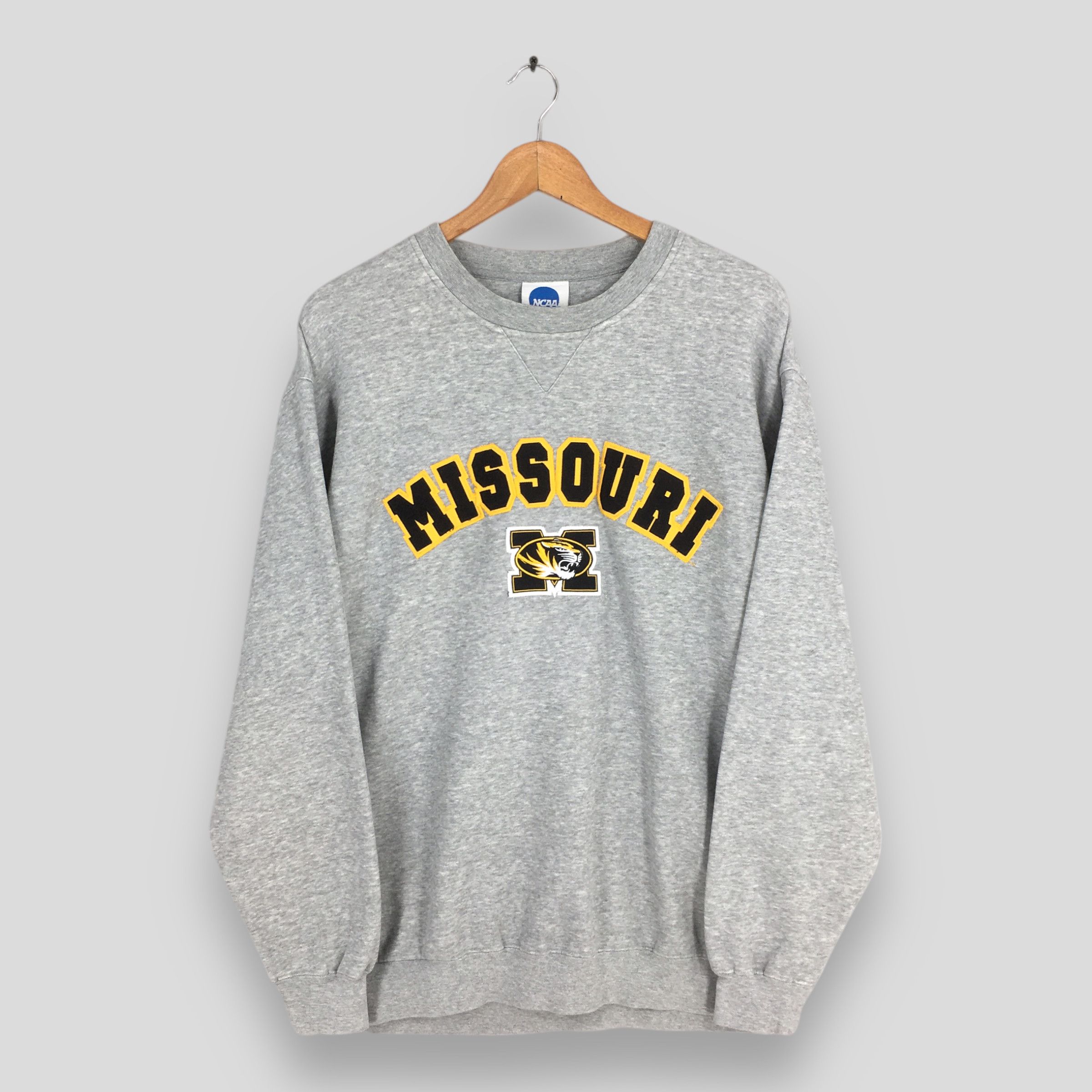 NCAA × Vintage Vintage Missouri Tigers Gray Sweatshirt XLarge Size US XL / EU 56 / 4 - 1 Thumbnail