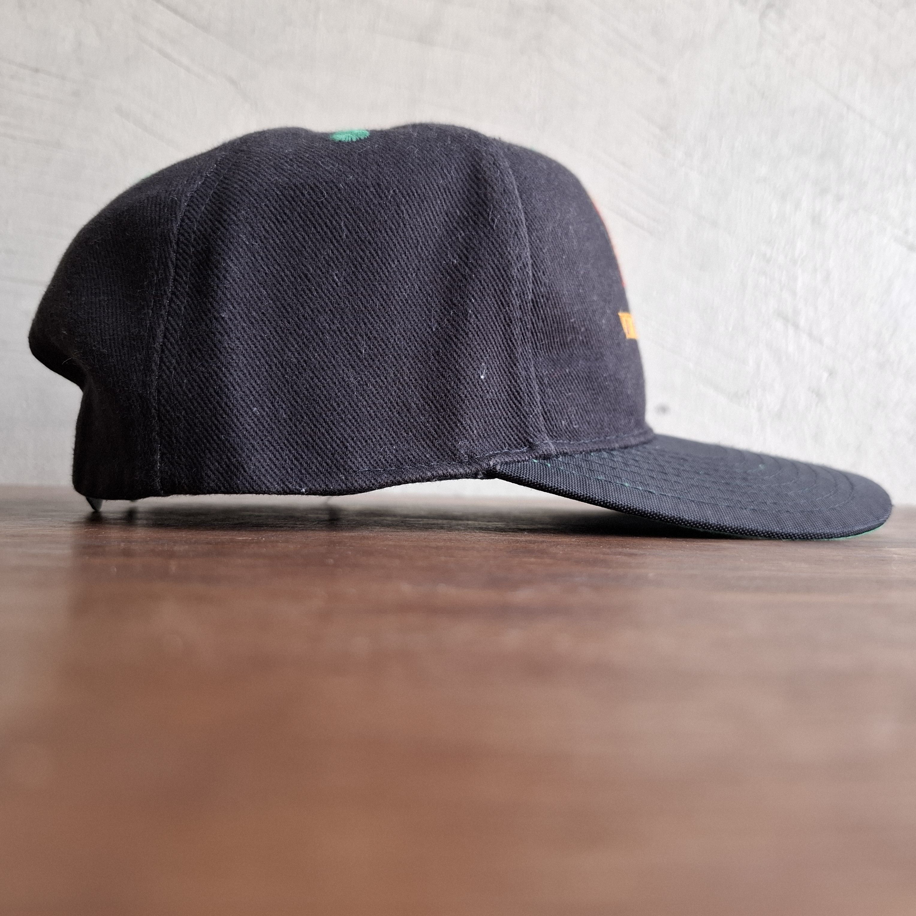 Nike VINTAGE NIKE AIR JORDAN JUMPMAN SNAPBACK Size ONE SIZE - 3 Thumbnail