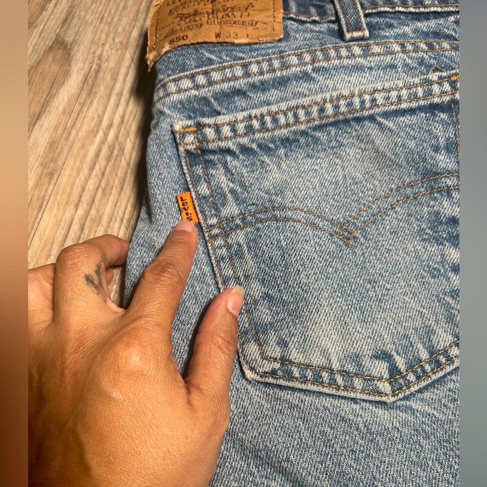 Levi's Vintage Clothing 80s Levis Light Wash 550 Jeans Orange Tab USA Made Faded Di Size US 33 - 2 Thumbnail