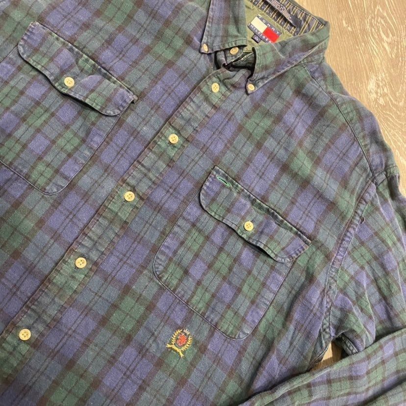 Tommy Hilfiger Vintage Tommy Hilfiger Plaid Shirt Men L Bin I-24 Size US L / EU 52-54 / 3 - 2 Thumbnail