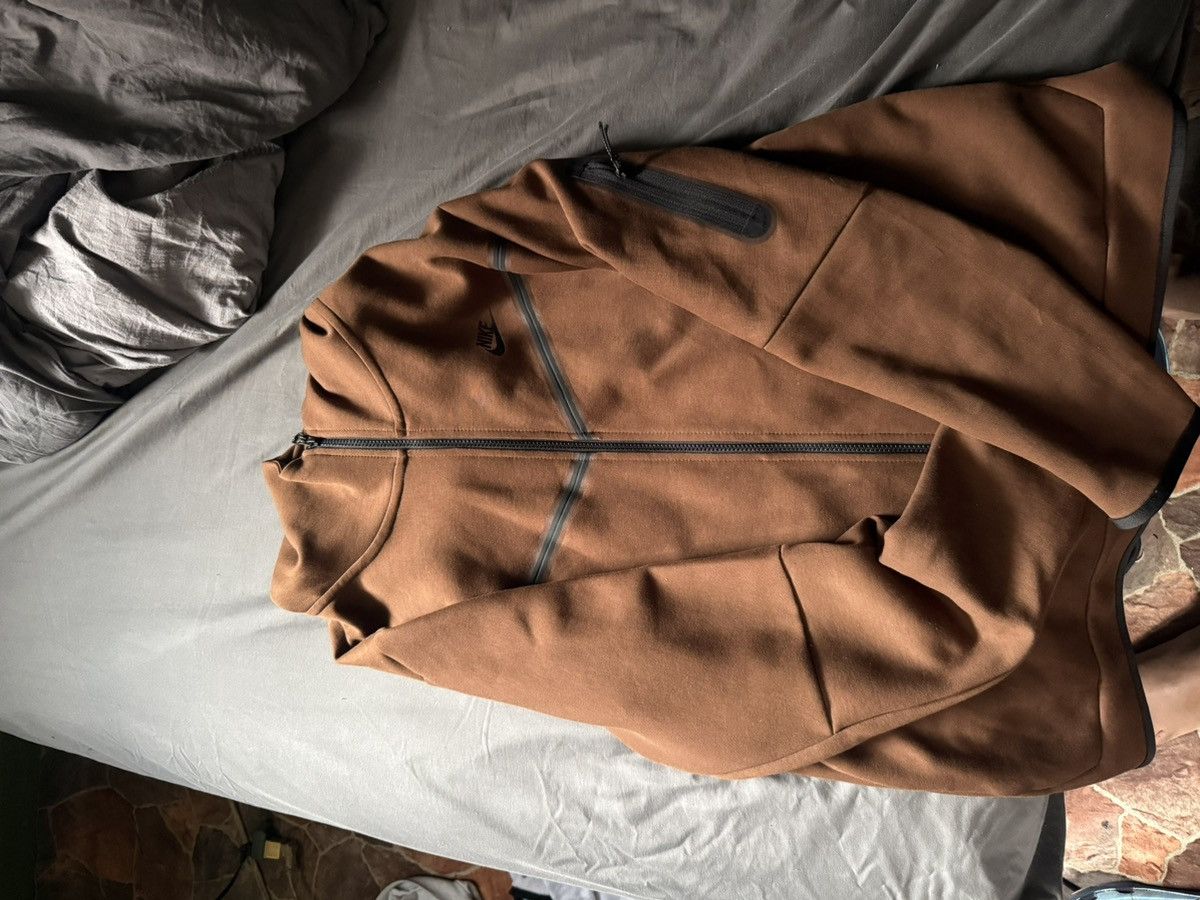 Nike NIKE TECH SWEARER BROWN Size US XXL / EU 58 / 5 - 2 Thumbnail