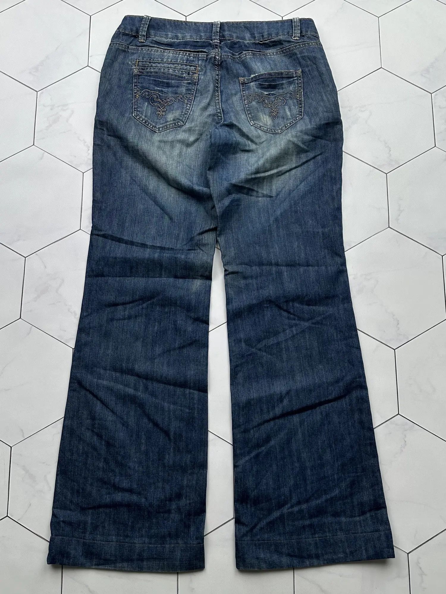 Japanese Brand Vintage Wide Flare Jeans (B604)E2 Size US 30 / EU 46 - 4 Thumbnail