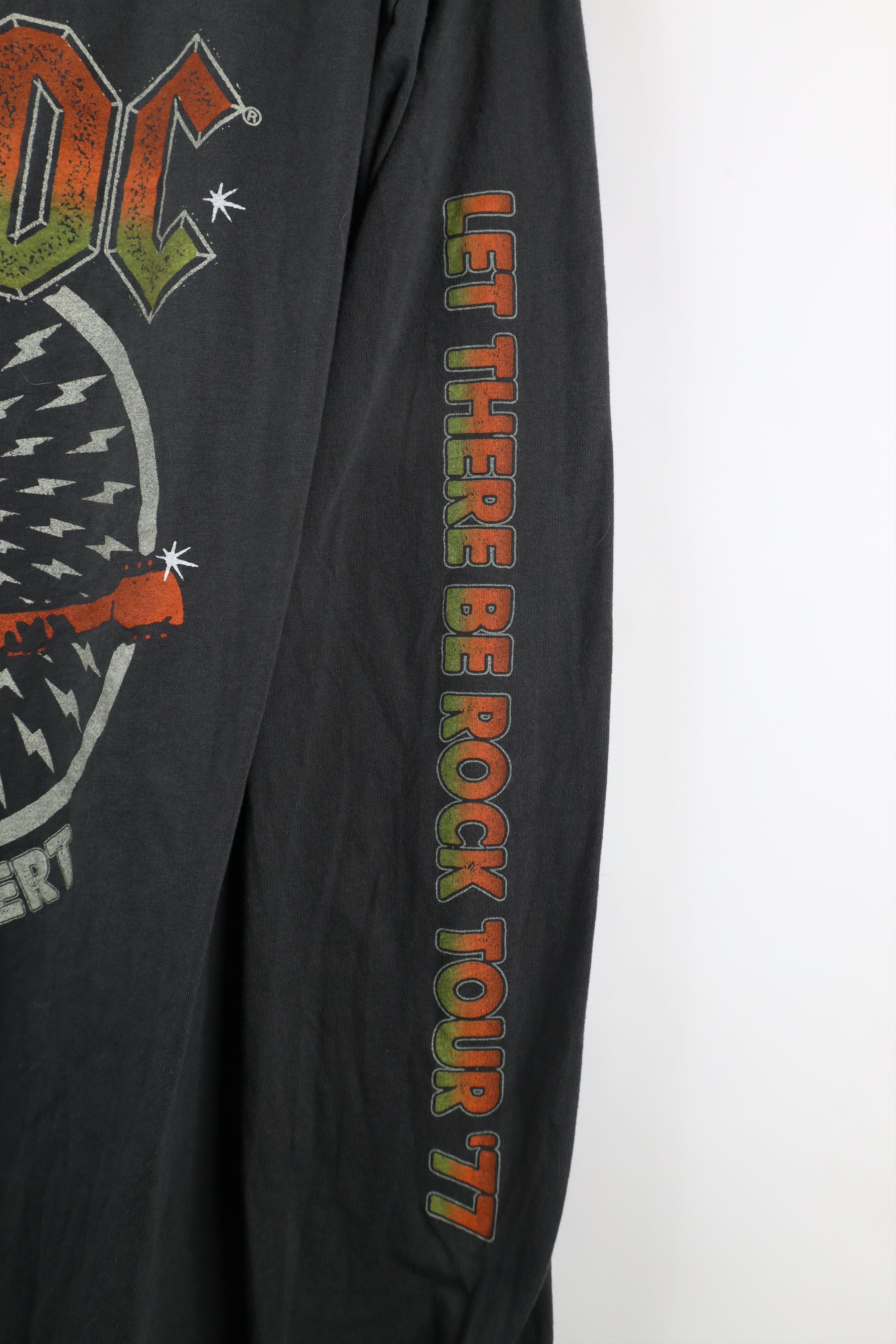 Vintage Retro Be Rock Tour 1977 ACDC Band Long Sleeve T-Shirt Gray Size US XXL / EU 58 / 5 - 4 Thumbnail