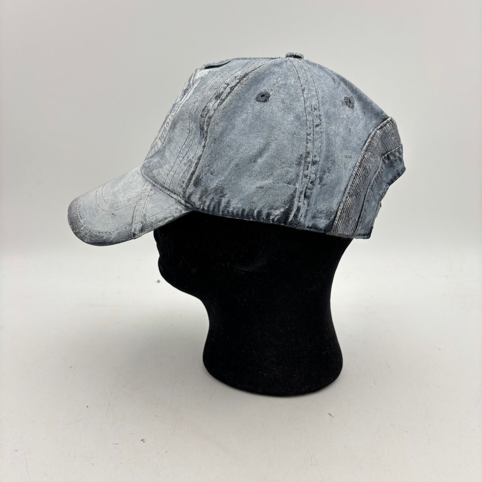 Diesel Diesel White Painted Hat Adjustable Avant Garde Y2K Size ONE SIZE - 5 Thumbnail