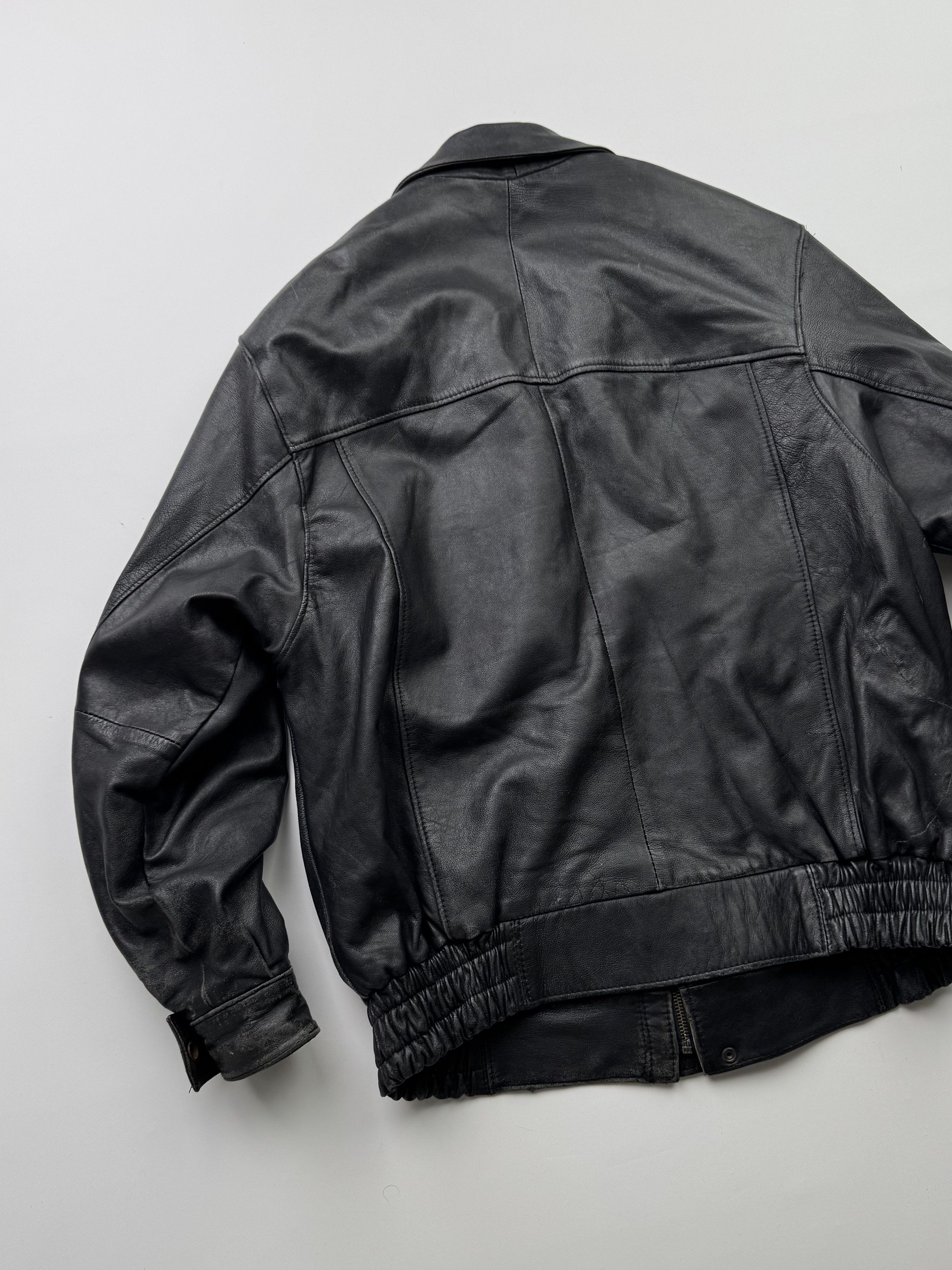 Japanese Brand Vintage Thrashed Leather Bomber Jacket B750(V507) Size US M / EU 48-50 / 2 - 9 Thumbnail