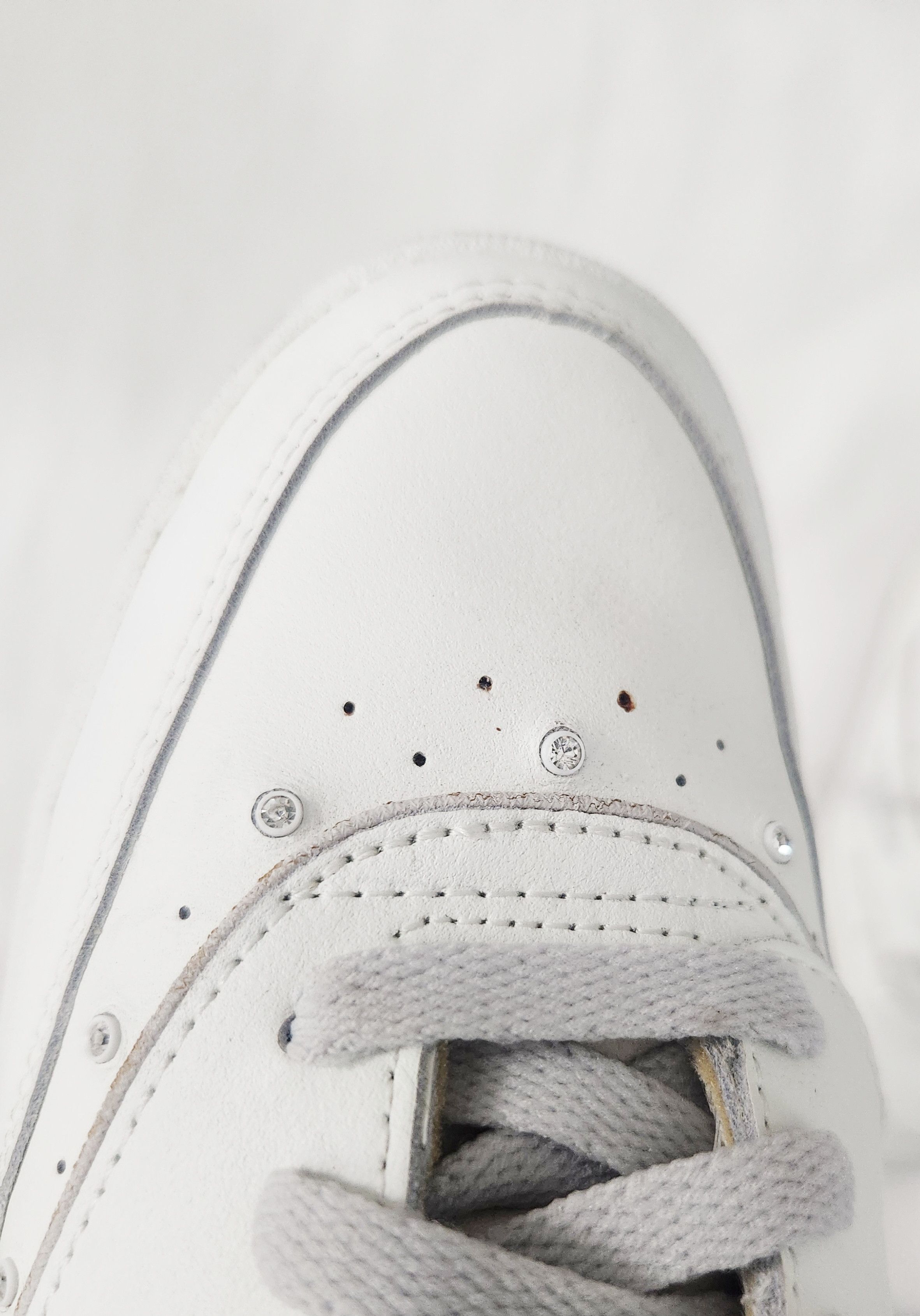 La Gear × Vintage L.A Gear Vintage Rare Womens Size 8 1993 Hi white rhinestone Size US 8 / IT 38 - 18 Thumbnail