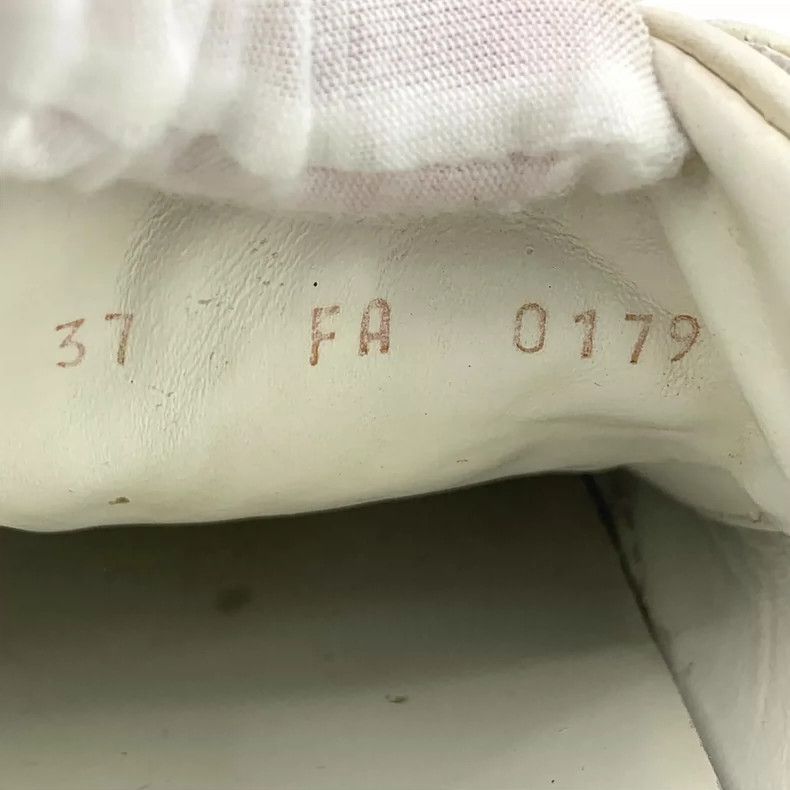 Louis Vuitton Louis Vuitton White side logo printed lace-up platform cas Size US 5 / EU 37 - 6 Thumbnail
