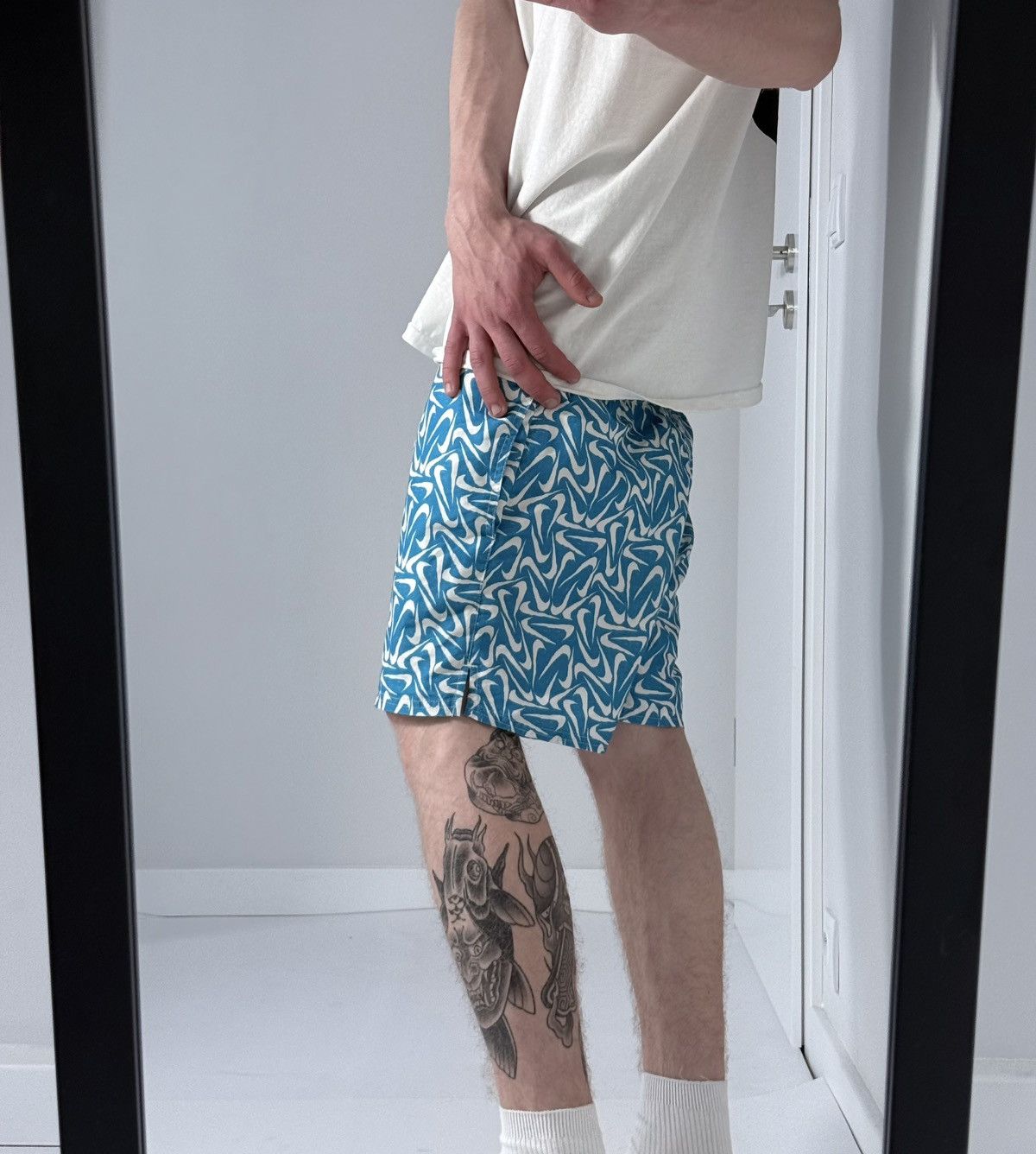 Nike Nike Swoosh Y2K streetwear nylon track shorts Size US 30 / EU 46 - 6 Thumbnail